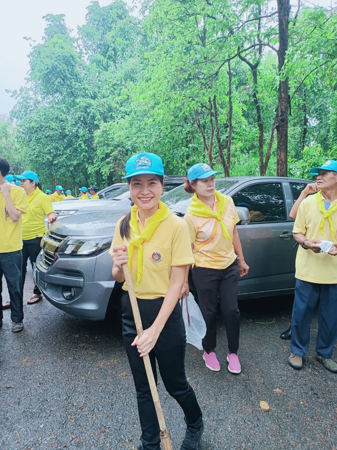 พช.น่าน ร่วมกิจกรรมจิตอาสาพัฒนา บำเพ็ญสาธารณประโยชน์และบำเพ็ญสาธารณกุศล เฉลิมพระเกียรติพระบาทสมเด็จพระเจ้าอยู่หัว เนื่องในโอกาสพระราชพิธีมหามงคลเฉลิมพระชนมพรรษา 6 รอบ