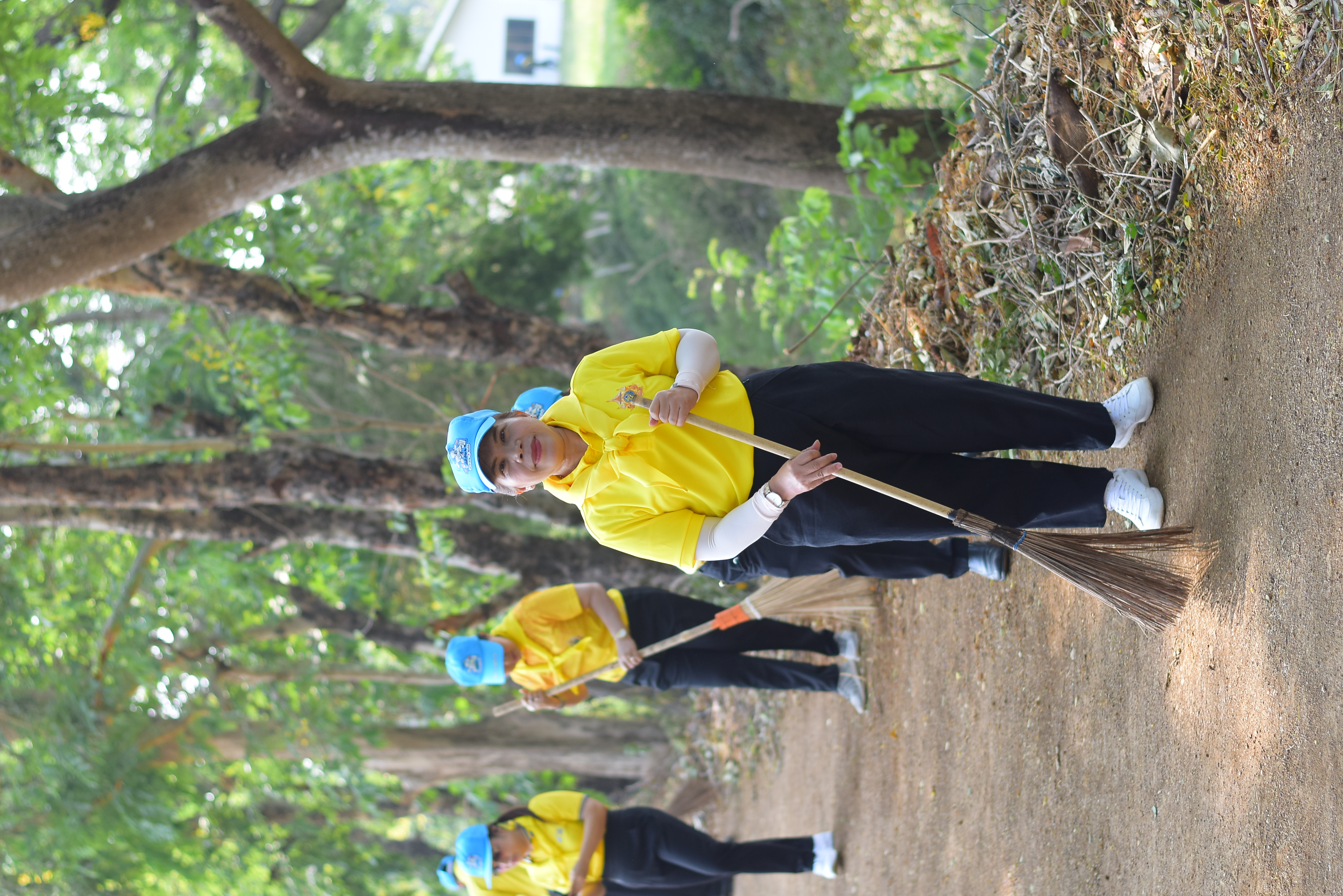 พช.น่าน ร่วมกิจกรรมจิตอาสา ” เราทำความดี ด้วยหัวใจ ”  เนื่องในวันฉัตรมงคล 2567