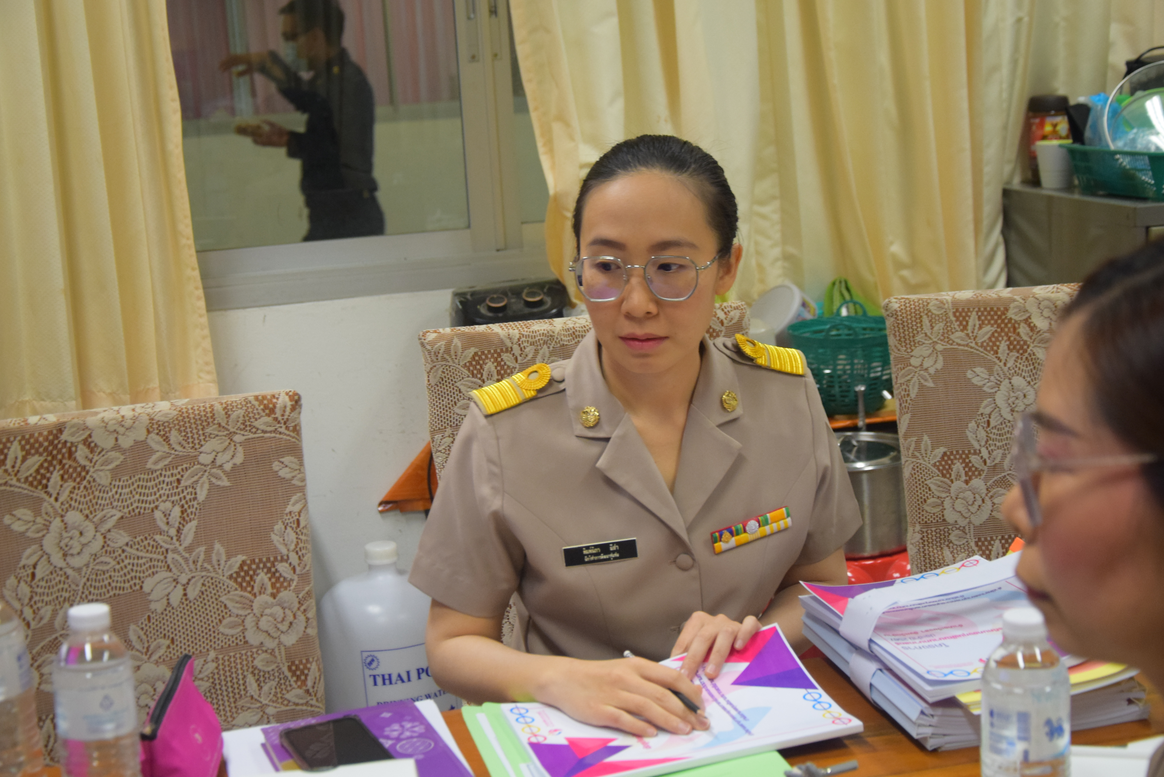 พช.น่าน คัดเลือกคนกองทุนพัฒนาบทบาทสตรีดีเด่นระดับจังหวัด ตามโครงการเชิดชูเกียรติคนกองทุนพัฒนาบทบาทสตรี ประจำปี 2567 รอบที่ 1