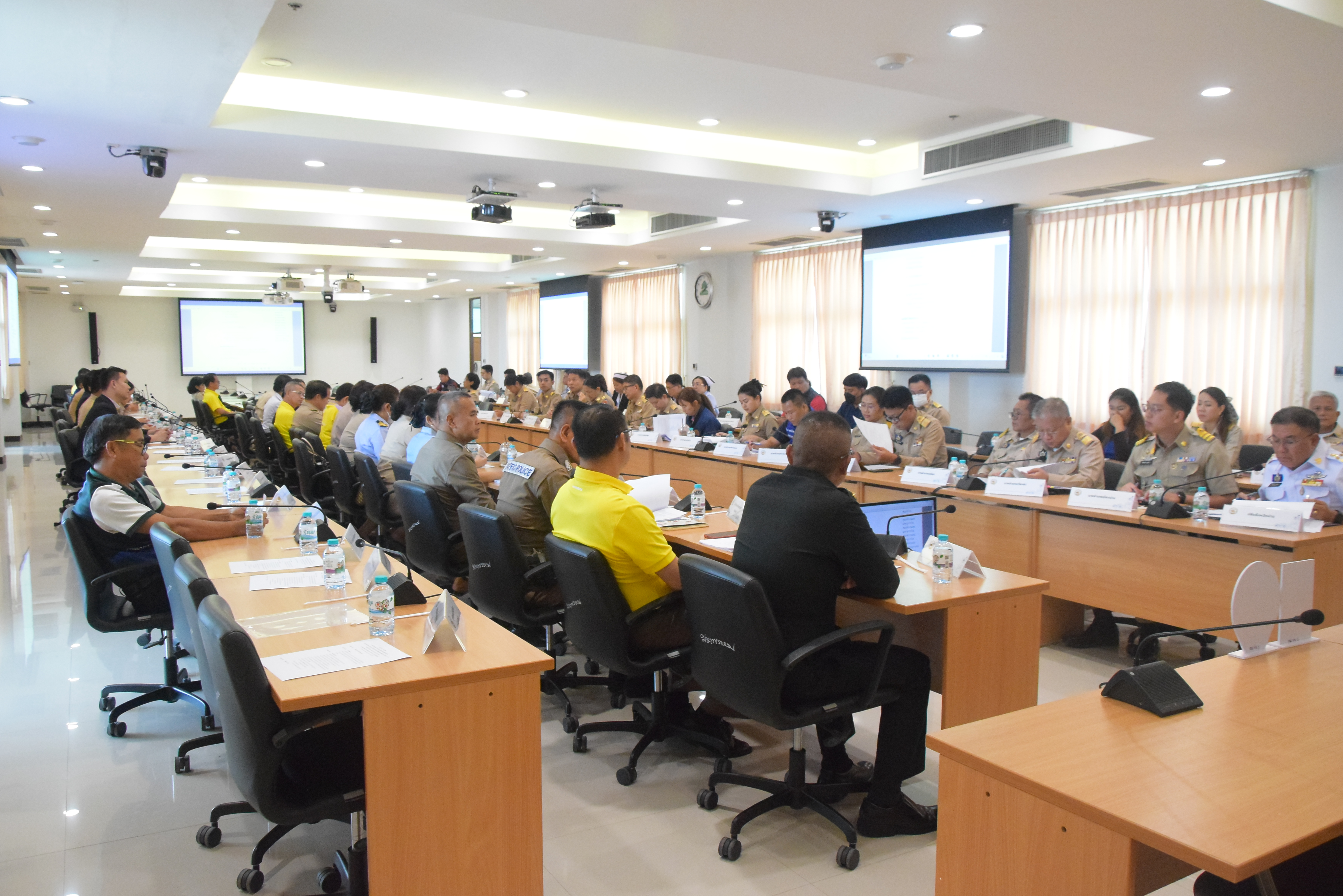 พช.น่าน ร่วมประชุมเตรียมความพร้อมการจัดกิจกรรม เดิน วิ่ง ปั่น ธงตราสัญลักษณ์งานเฉลิมพระเกียรติพระบาทสมเด็จพระเจ้าอยู่หัว เนื่องในโอกาสพระราชพิธีมหามงคลเฉลิมพระชนมพรรษา 6 รอบ 28 กรกฎาคม 2567