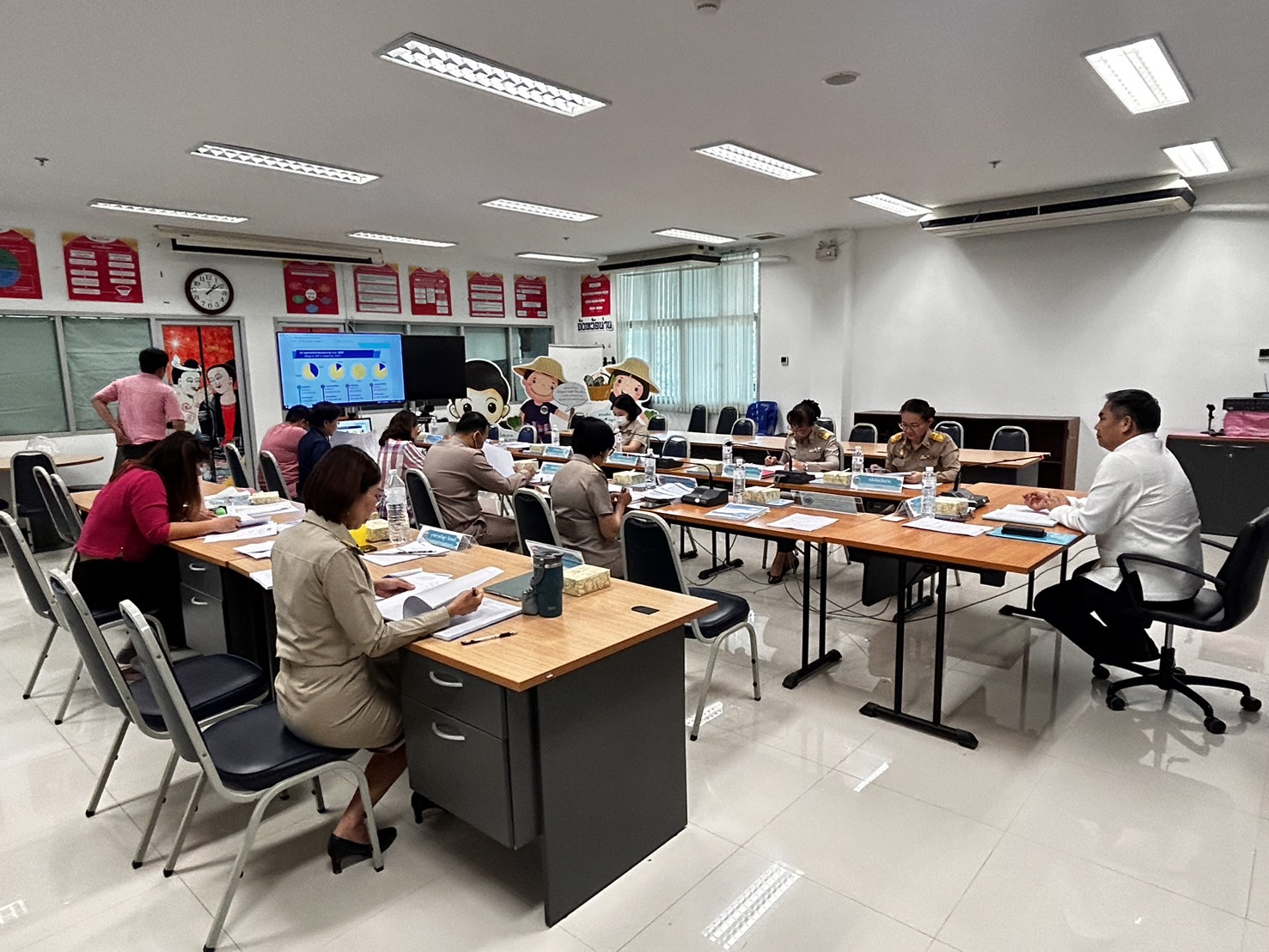 พช.น่าน ประชุมคณะอนุกรรมการบริหารกองทุนพัฒนาบทบาทสตรีระดับจังหวัด จังหวัดน่าน ครั้งที่ 5/2567