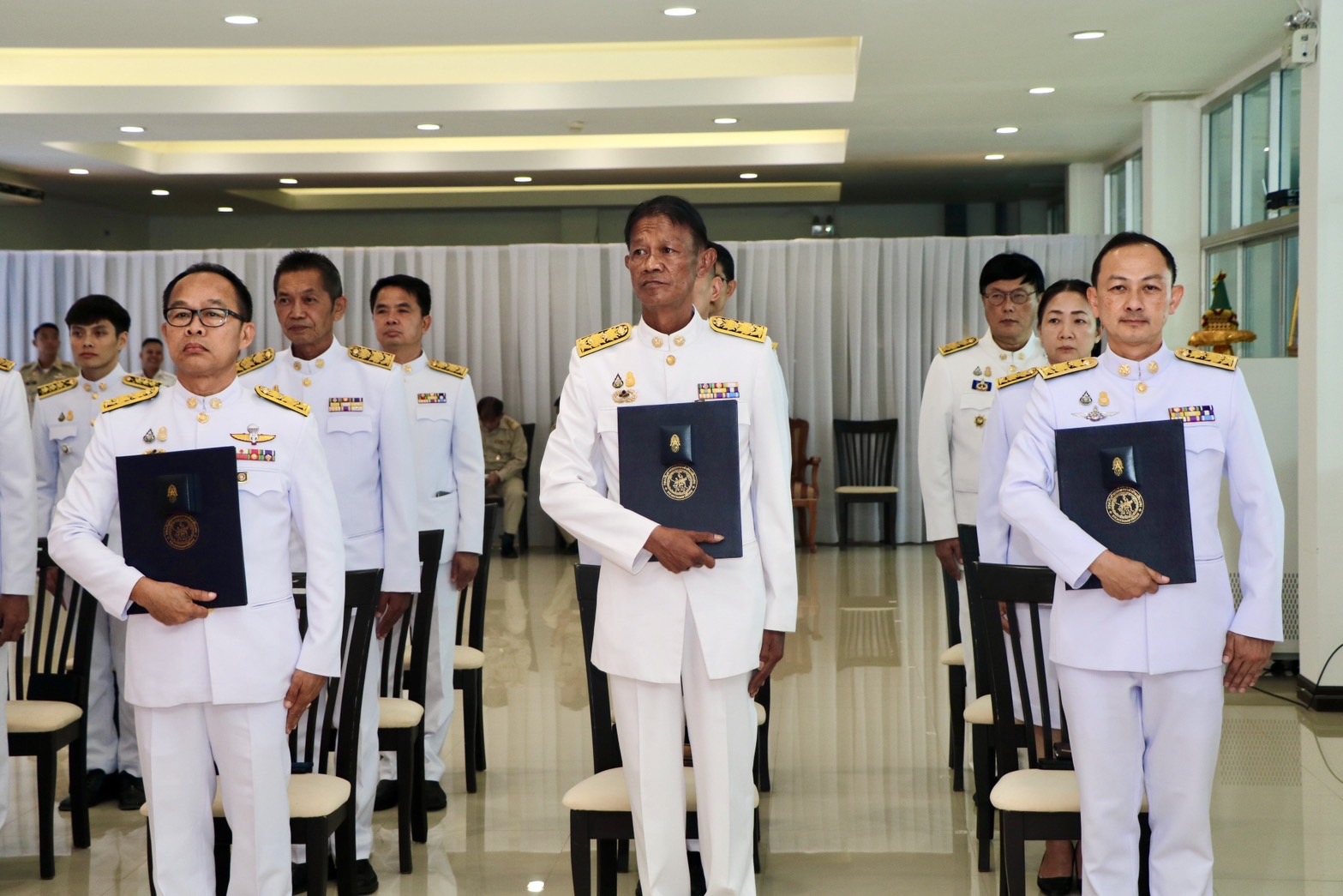 พช.น่าน ร่วมพิธีมอบเครื่องหมาย “รักษาดินแดนยิ่งชีพ” แก่ผู้ทำคุณประโยชน์ต่อกิจการกองอาสารักษาดินแดน