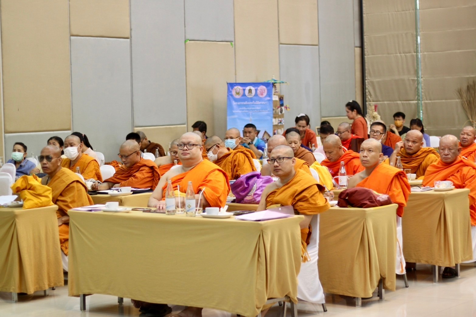 #สร้างสรรค์ชุมชน คนพช.น่าน# วัฒนธรรมจังหวัดน่าน จัดอบรมพัฒนาต่อยอดทุนทางวัฒนธรรมภายใต้โครงการพลังบวรในมิติศาสนา ต่อยอดทุนทางวัฒนธรรม เสริมสร้างอาชีพ รายได้แก่คนในชุมชน