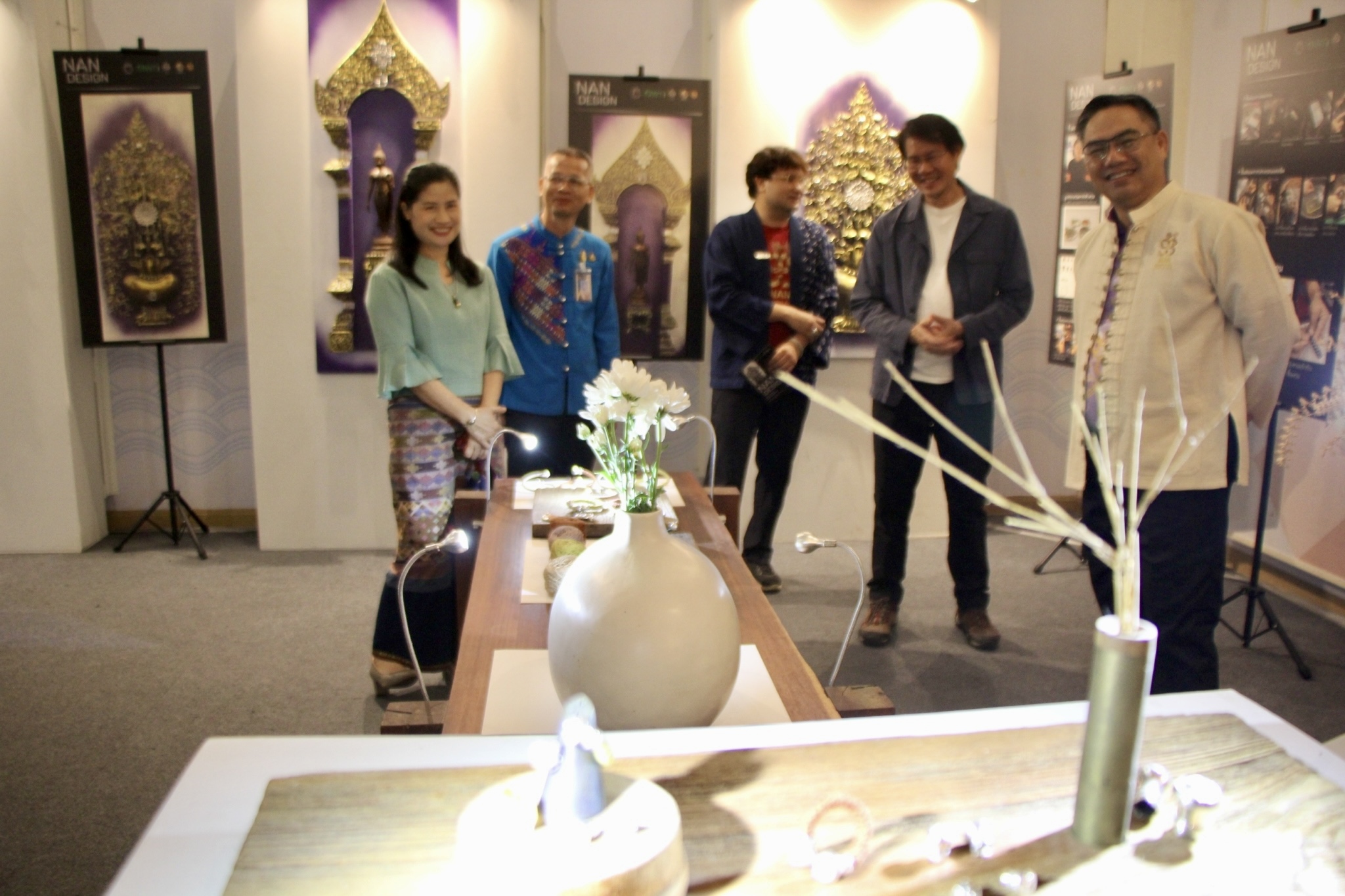 #สร้างสรรค์ชุมชน คนพช.น่าน# พช.น่าน ร่วมงานเปิดตัวผลิตภัณฑ์ Nan Design สร้างสรรค์ผลิตภัณฑ์ภูมิปัญญาท้องถิ่นน่านสู่ตลาดสากลตามโครงการพัฒนาศักยภาพแหล่งเรียนรู้ “ศูนย์น่านศึกษา” พื้นที่สร้างสรรค์การเรียนรู้ตลอดชีวิตประจำปีงบประมาณ 2567