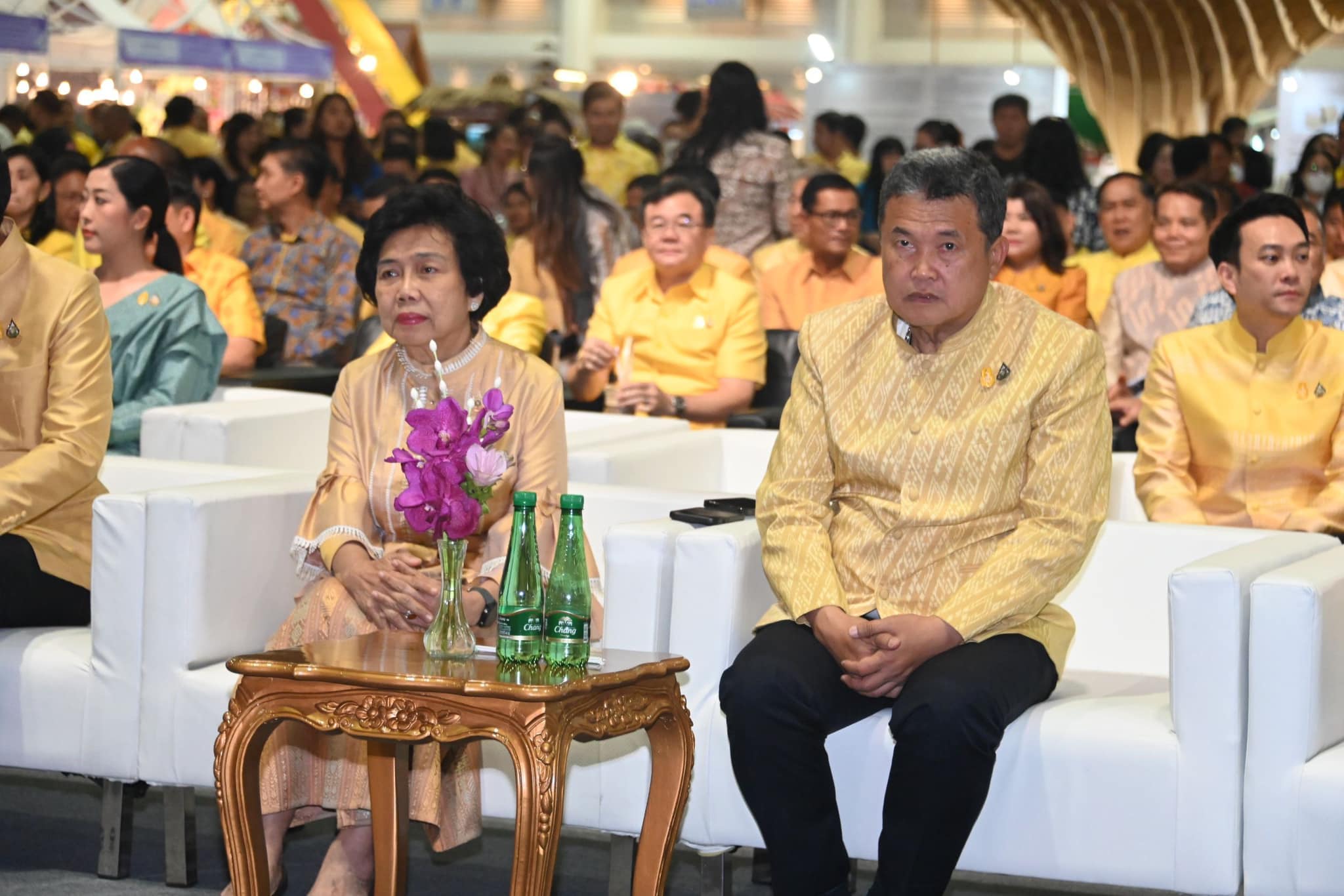 #สร้างสรรค์ชุมชน คนพช.น่าน# จังหวัดน่าน ร่วมพิธีเปิดงาน OTOP MIDYEAR 2024  “หลากหลายผลิตภัณฑ์ สีสันภูมิปัญญาไทย”