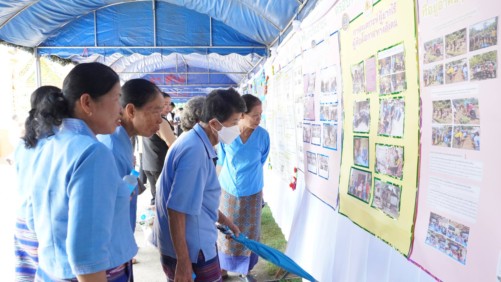 #สร้างสรรค์ชุมชน คนพช.น่าน# พช.น่าน ร่วมต้อนรับนายกรัฐมนตรี ลงพื้นที่อำเภอท่าวังผา จังหวัดน่าน ติดตามการแก้ปัญหายาเสพติดอย่างยั่งยืน ท่าวังผาโมเดล อำเภอสีขาว