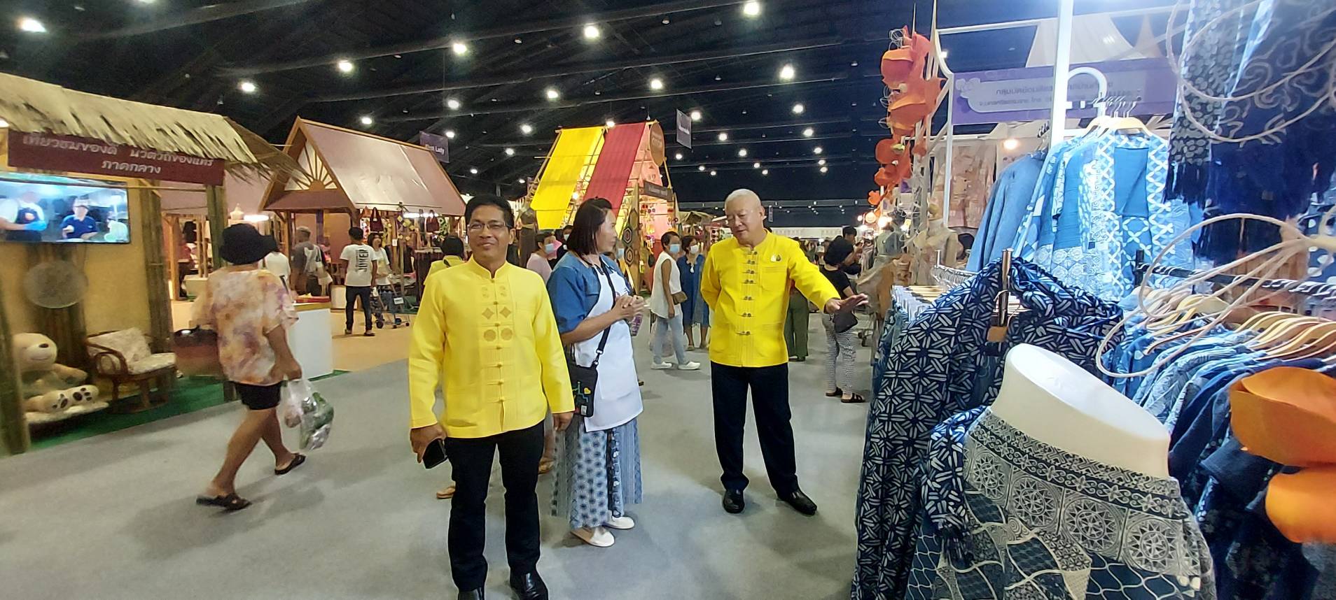 #สร้างสรรค์ชุมชน คนพช.น่าน# จังหวัดน่าน ร่วมพิธีเปิดงาน OTOP MIDYEAR 2024  “หลากหลายผลิตภัณฑ์ สีสันภูมิปัญญาไทย”