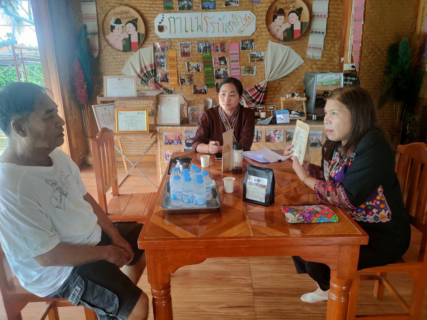 (#)สร้างสรรค์ชุมชน คนพช.น่าน(#) พช.น่าน ติดตามเตรียมความพร้อม ผู้ประกอบการ OTOP ประเภทกลุ่มผู้ผลิตชุมชน ตามโครงการส่งเสริมกระบวนการเครือข่ายองค์ความรู้ (Knowledge – Based OTOP : OTOP) ประจำปี 2567     