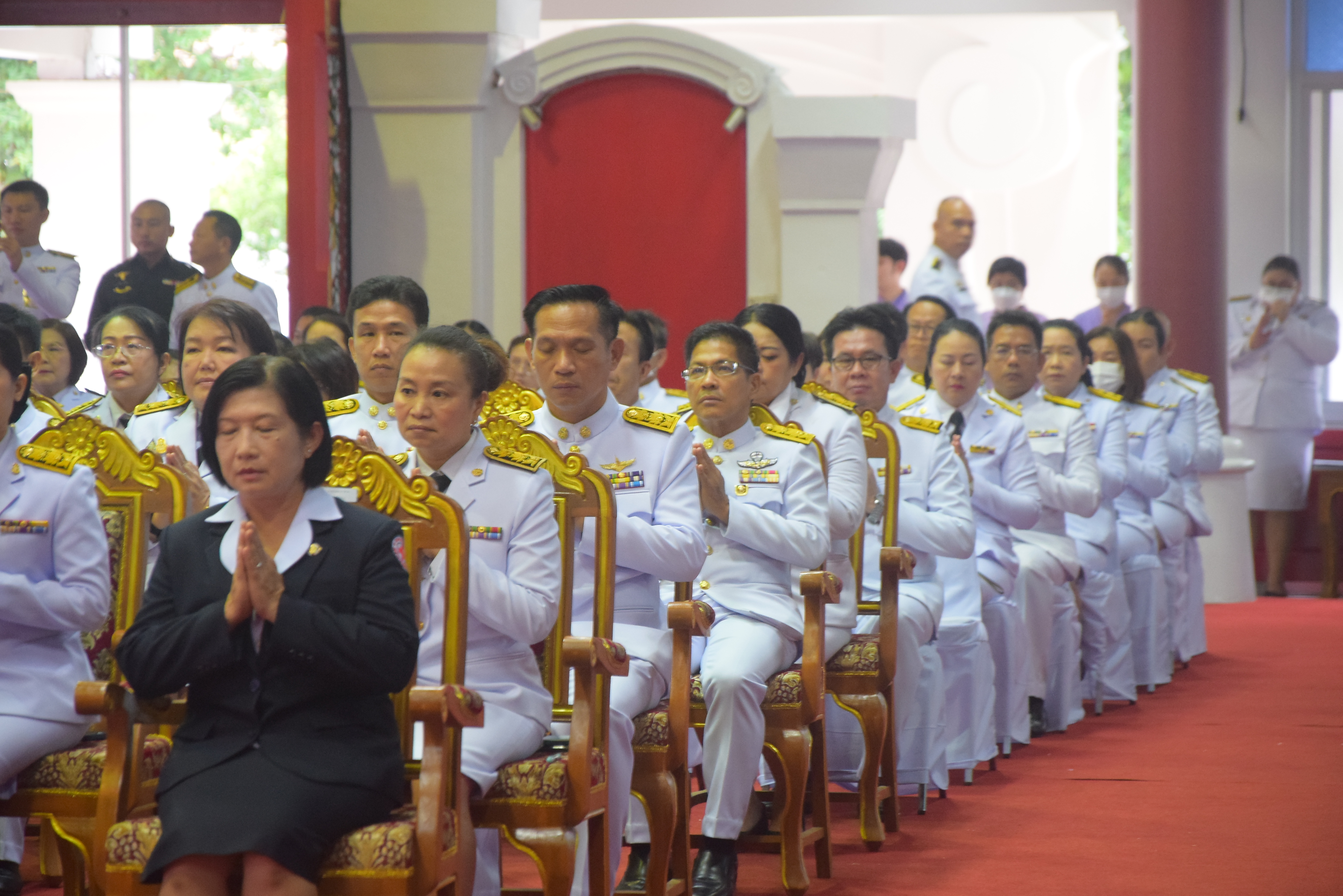 พช.น่าน ร่วมพิธีทำบุญตักบาตรถวายพระกุศล เฉลิมพระเกียรติสมเด็จพระนางเจ้าฯ พระบรมราชินี เนื่องในโอกาสวันเฉลิมพระชนมพรรษา 3 มิถุนายน 2567