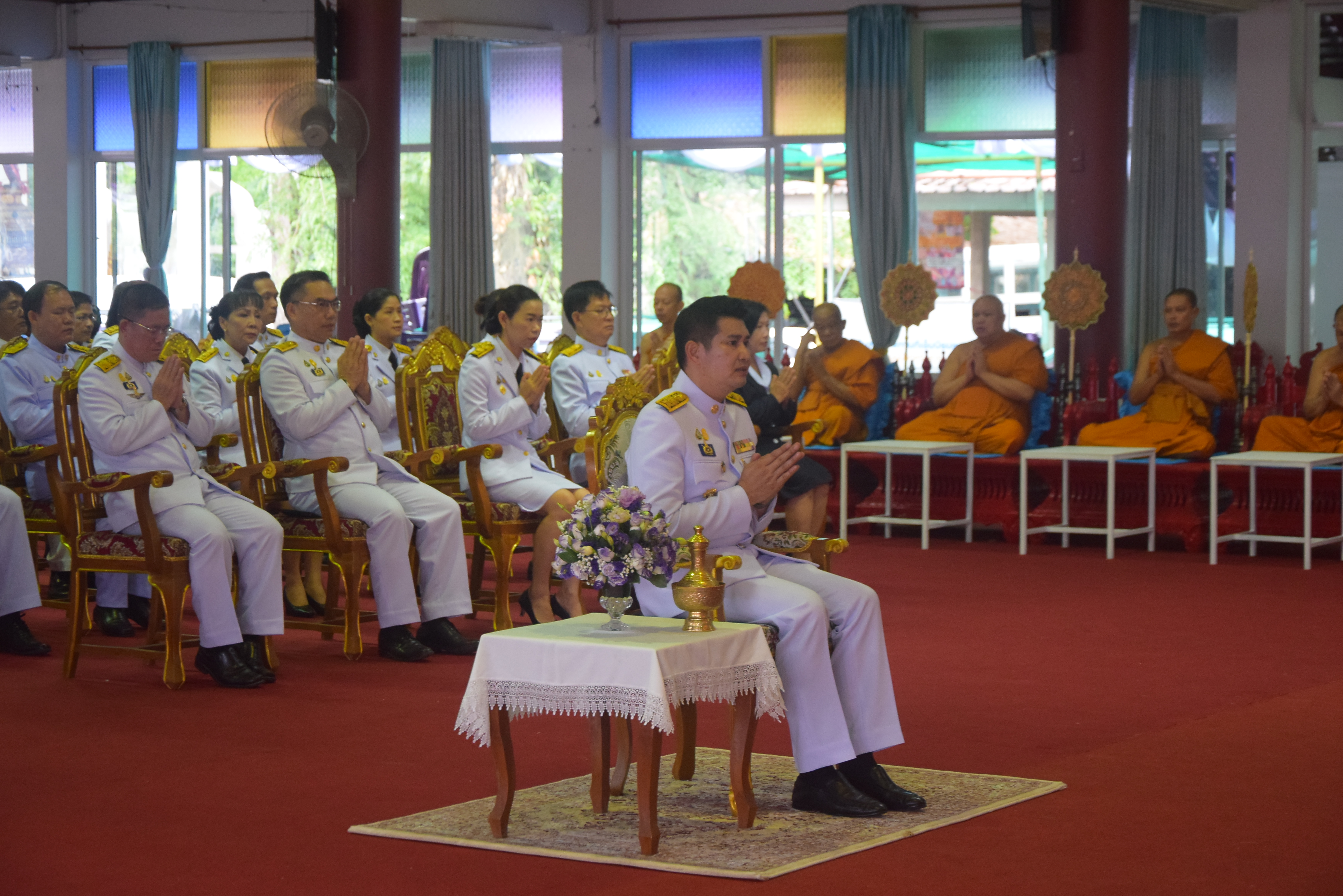 พช.น่าน ร่วมพิธีทำบุญตักบาตรถวายพระกุศล เฉลิมพระเกียรติสมเด็จพระนางเจ้าฯ พระบรมราชินี เนื่องในโอกาสวันเฉลิมพระชนมพรรษา 3 มิถุนายน 2567