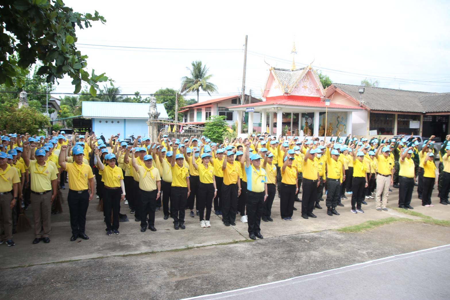 (#)สร้างสรรค์ชุมชน คนพช.น่าน(#)  พช.น่าน ร่วมกิจกรรมจิตอาสา เฉลิมพระเกียรติพระบาทสมเด็จพระเจ้าอยู่หัว เนื่องในโอกาสมหามงคลเฉลิมพระชนมพรรษา 6 รอบ 28 กรกฎาคม 2567