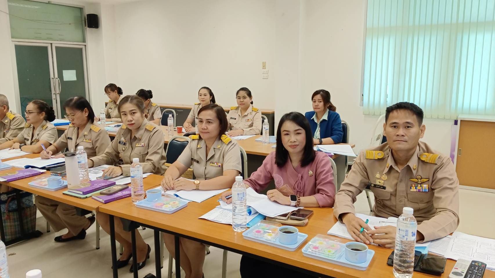 #น่านดินแดนล้านนาตะวันออก# พช.น่าน ประชุมพัฒนาการอำเภอและนักวิชาการพัฒนาชุมชนจังหวัด ติดตามและขับเคลื่อนโครงการพัฒนาชุมชน ยกระดับคุณภาพชีวิตและเศรษฐกิจฐานราก