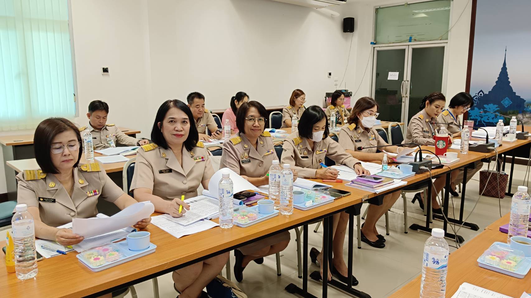 #น่านดินแดนล้านนาตะวันออก# พช.น่าน ประชุมพัฒนาการอำเภอและนักวิชาการพัฒนาชุมชนจังหวัด ติดตามและขับเคลื่อนโครงการพัฒนาชุมชน ยกระดับคุณภาพชีวิตและเศรษฐกิจฐานราก