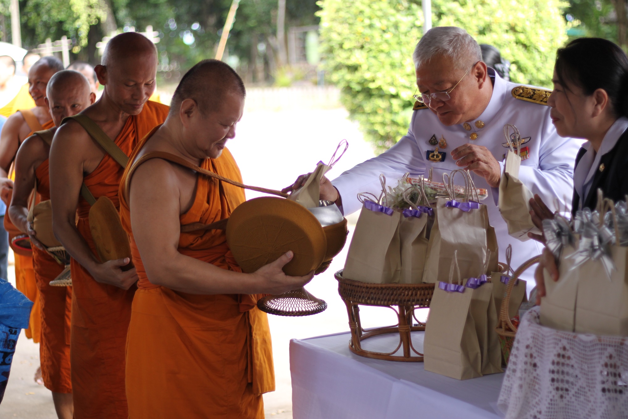 #สร้างสรรค์ชุมชน คนพช.น่าน# พช.น่าน ร่วมพิธีเจริญพระพุทธมนต์ และทำบุญตักบาตรถวายพระกุศล และพิธีถวายพระพรชัยมงคล พระเจ้าวรวงศ์เธอ พระองค์เจ้าโสมสวลี กรมหมื่นสุทธนารีนาถ เนื่องในโอกาสวันคล้ายวันประสูติ 13 กรกฎาคม 2567