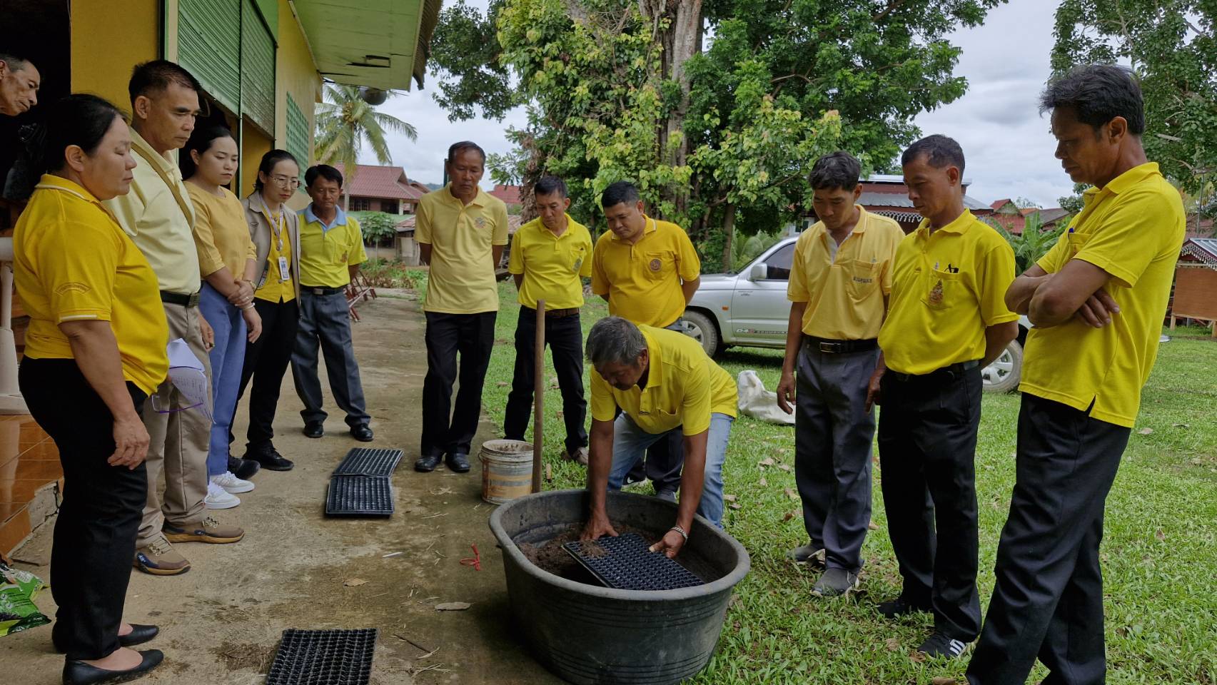 (#)สร้างสรรค์ชุมชน คนพช.น่าน(#) พช.น่าน จัดโครงการสนับสนุนการขับเคลื่อนกิจกรรมพัฒนาชุมชนดีเด่น (กิจกรรมศูนย์จิตอาสา แบ่งปันเมล็ดพันธุ์ ตำบลป่าคา อำเภอท่าวังผา จังหวัดน่าน)