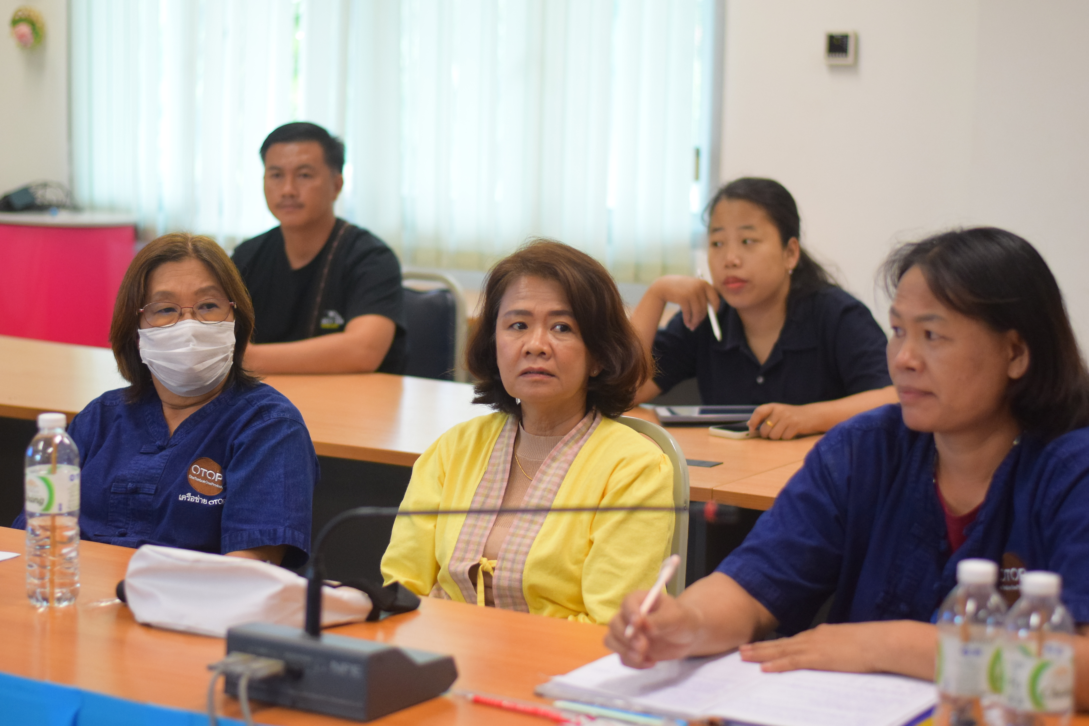 (#)สร้างสรรค์ชุมชน คนพช.น่าน(#) พช.น่าน ประชุมคณะกรรมการเครือข่ายกลุ่มอาชีพฯ จังหวัดน่าน และผู้ผลิต ผู้ประกอบการ OTOP จังหวัดน่าน