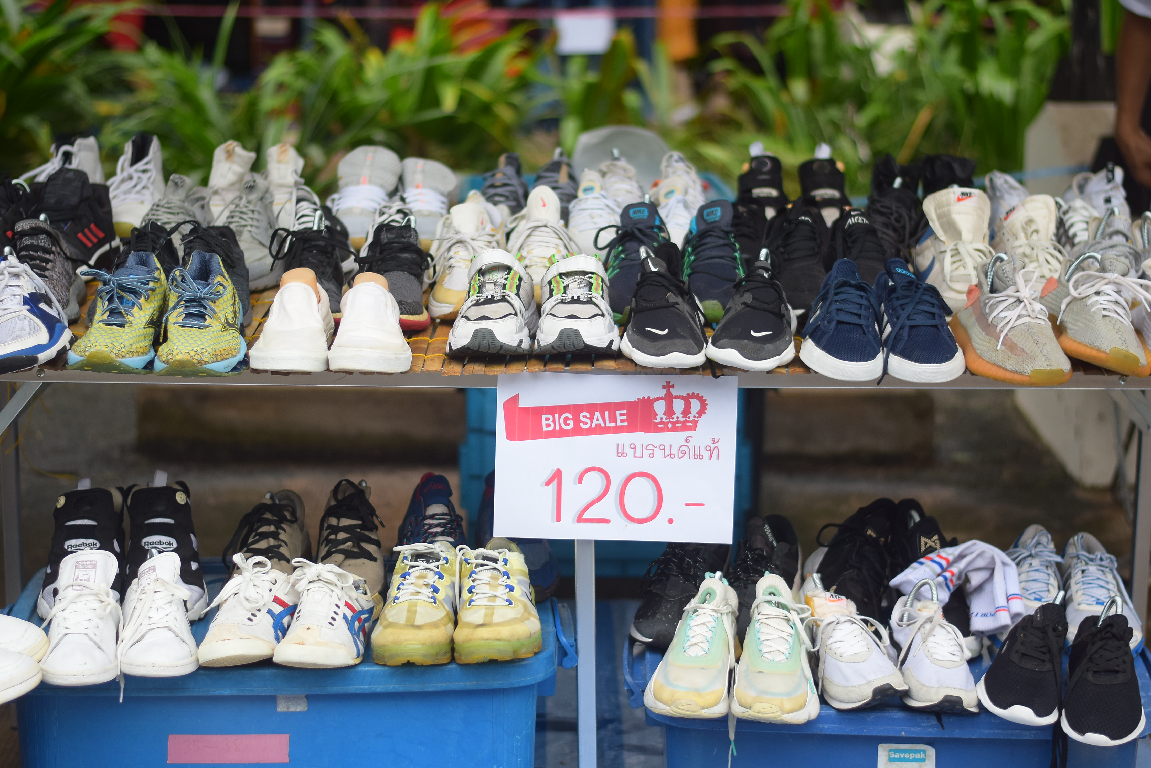 (#)สร้างสรรค์ชุมชน คนพช.น่าน(#) ผู้ว่าฯ น่าน เปิดงาน “กาดม่วนเมือง ศาลากลาง” เสริมเศรษฐกิจฐานราก ช่วยเหลือเกษตรกรและผู้ประกอบการในชุมชน