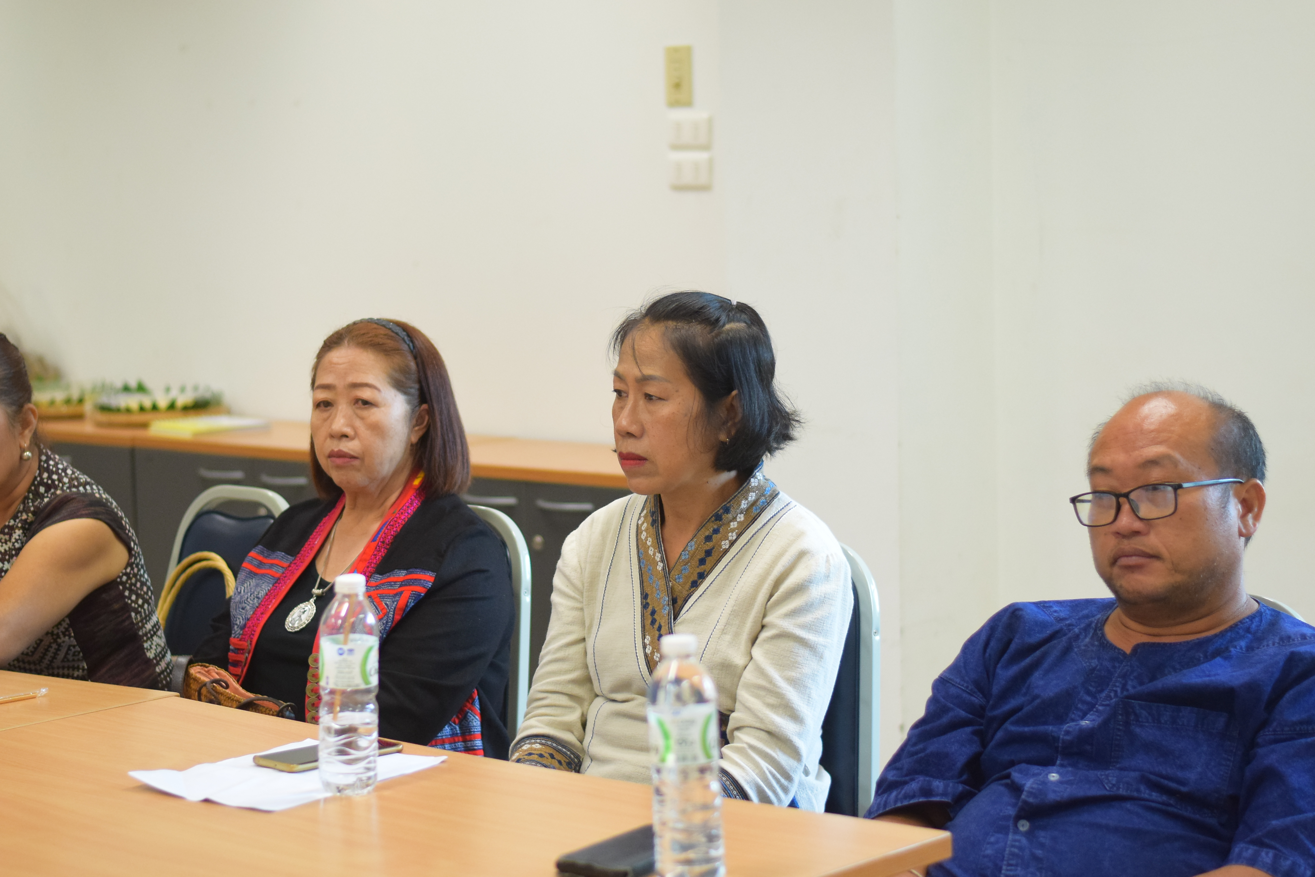 (#)สร้างสรรค์ชุมชน คนพช.น่าน(#) พช.น่าน ประชุมคณะกรรมการเครือข่ายกลุ่มอาชีพฯ จังหวัดน่าน และผู้ผลิต ผู้ประกอบการ OTOP จังหวัดน่าน