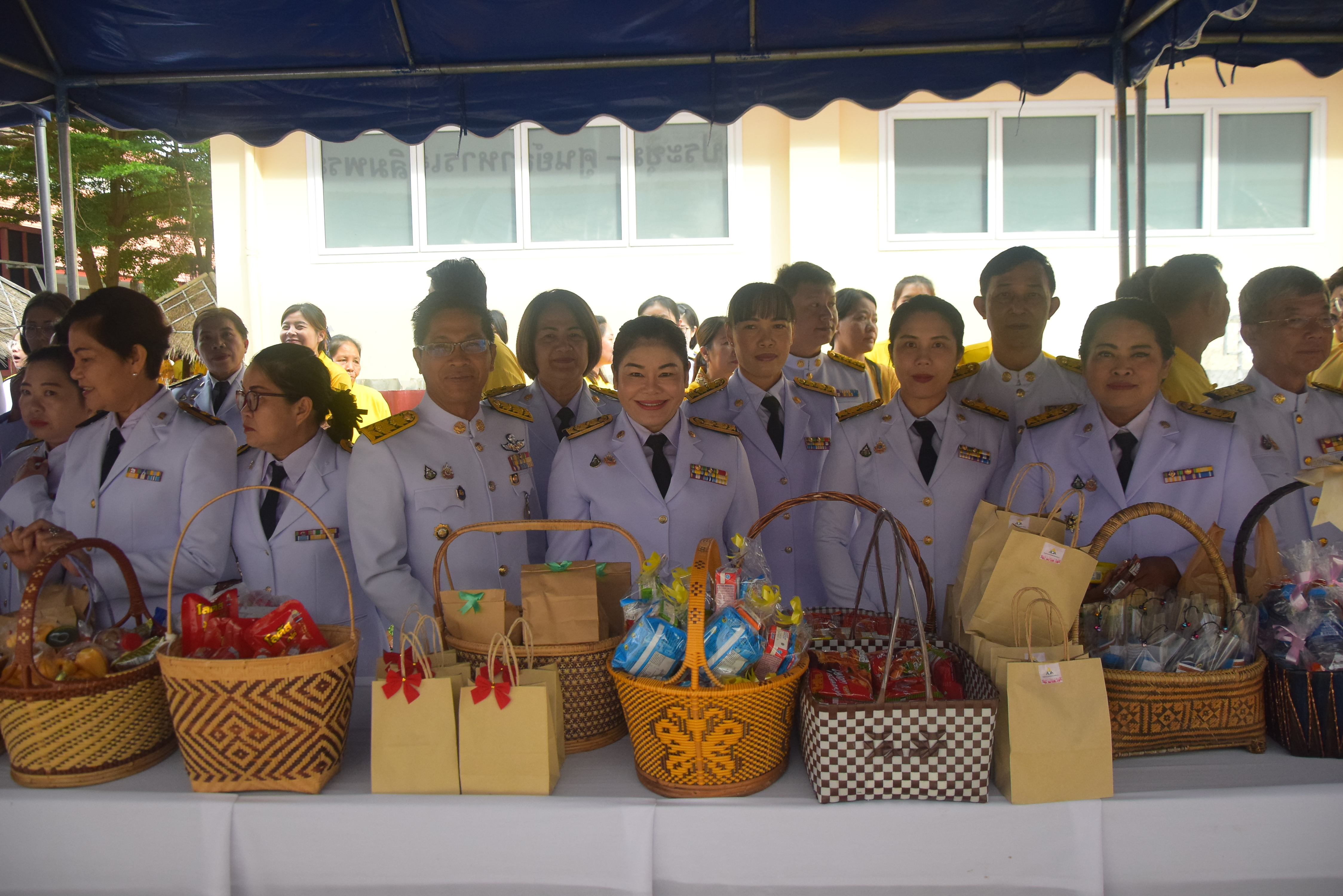 (#)สร้างสรรค์ชุมชน คนพช.น่าน(#) พช.น่าน ร่วมพิธีทางศาสนามหามงคลทำบุญตักบาตร และพิธีถวายสัตย์ปฏิญาณเพื่อเป็นข้าราชการที่ดีและพลังของแผ่นดิน เฉลิมพระเกียรติพระบาทสมเด็จพระเจ้าอยู่หัว เนื่องในโอกาสพระราชพิธีมหามงคลเฉลิมพระชนมพรรษา 6 รอบ 28 กรกฎาคม 2567