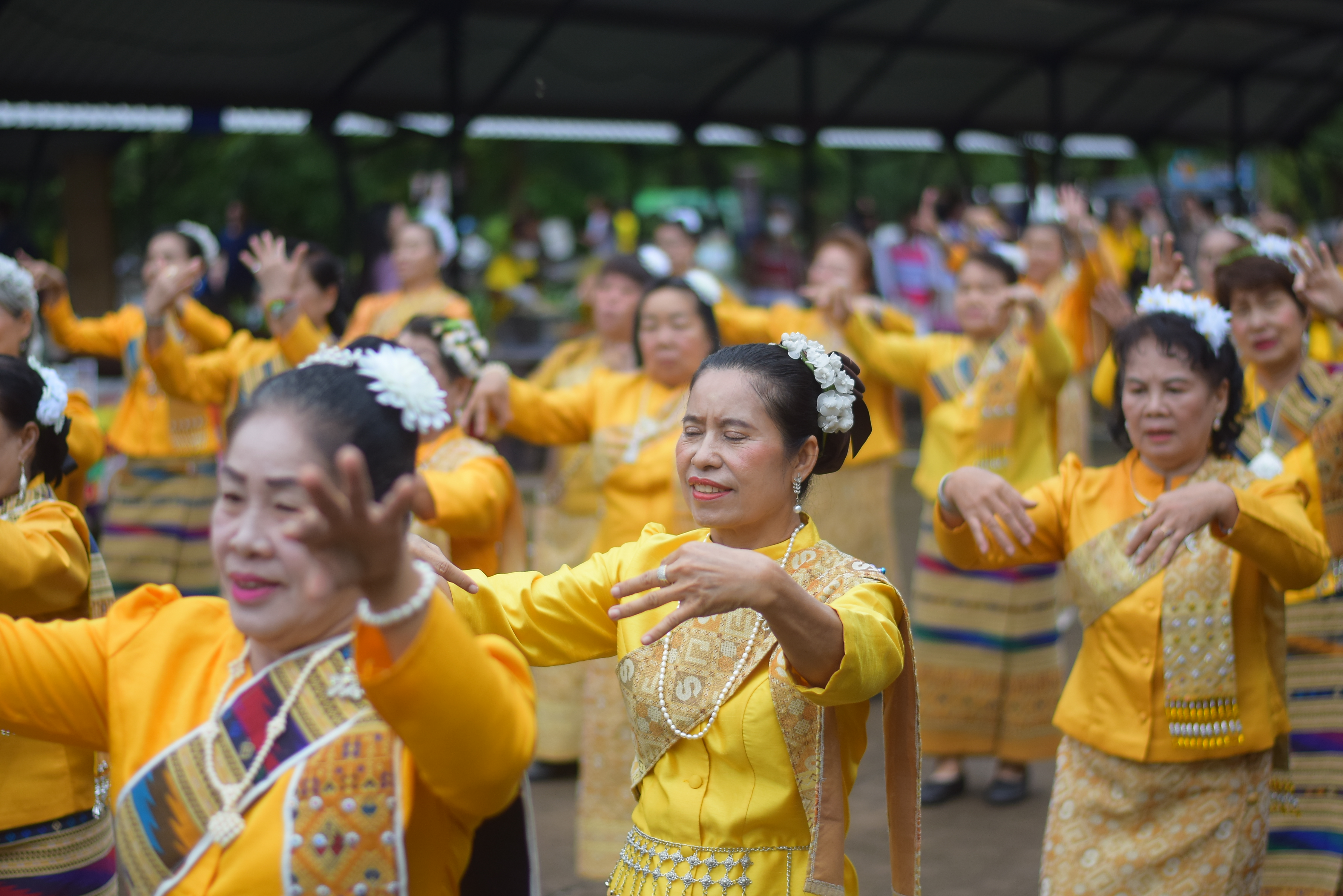 (#)สร้างสรรค์ชุมชน คนพช.น่าน(#) ผู้ว่าฯ น่าน เปิดงาน “กาดม่วนเมือง ศาลากลาง” เสริมเศรษฐกิจฐานราก ช่วยเหลือเกษตรกรและผู้ประกอบการในชุมชน