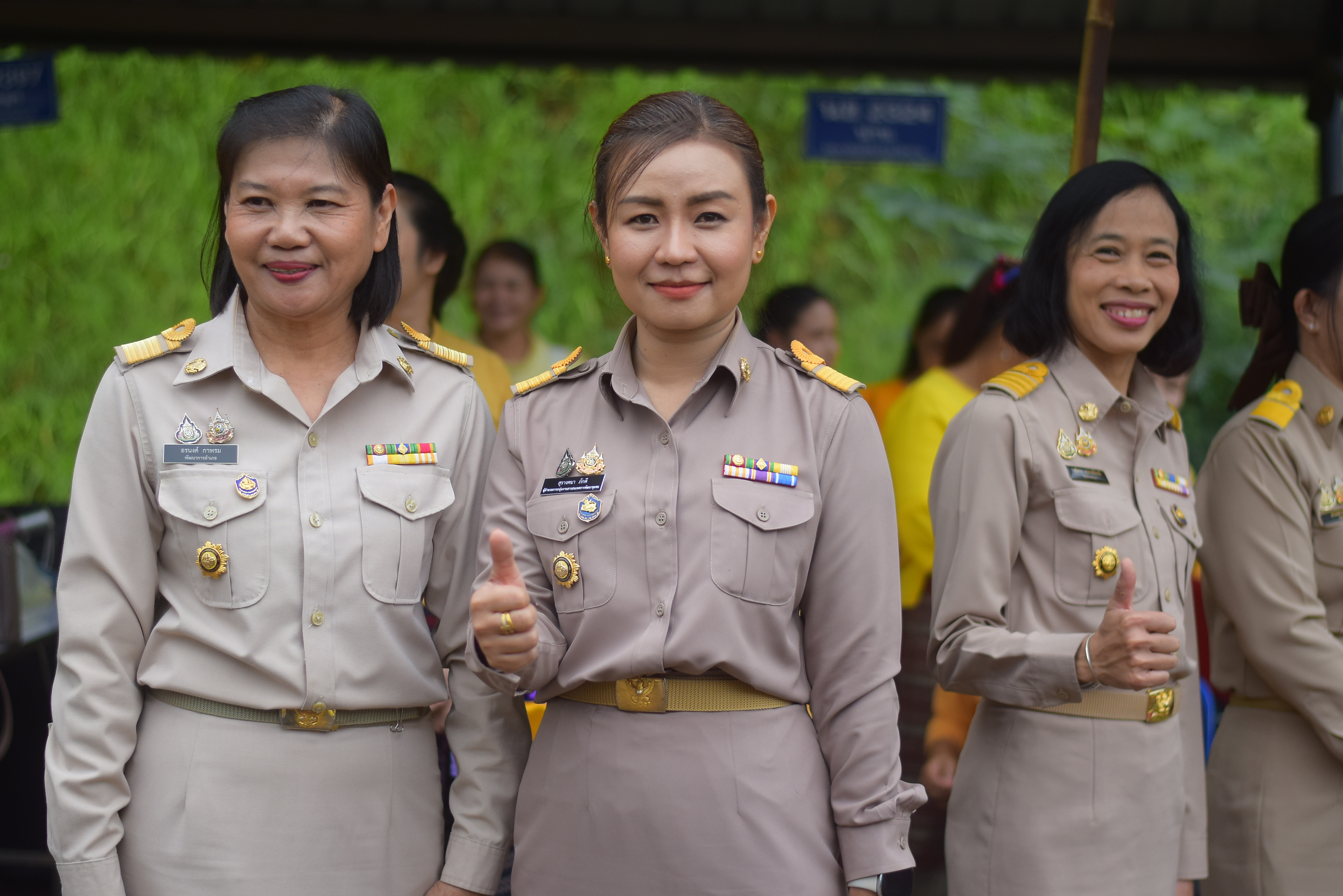 (#)สร้างสรรค์ชุมชน คนพช.น่าน(#) ผู้ว่าฯ น่าน เปิดงาน “กาดม่วนเมือง ศาลากลาง” เสริมเศรษฐกิจฐานราก ช่วยเหลือเกษตรกรและผู้ประกอบการในชุมชน