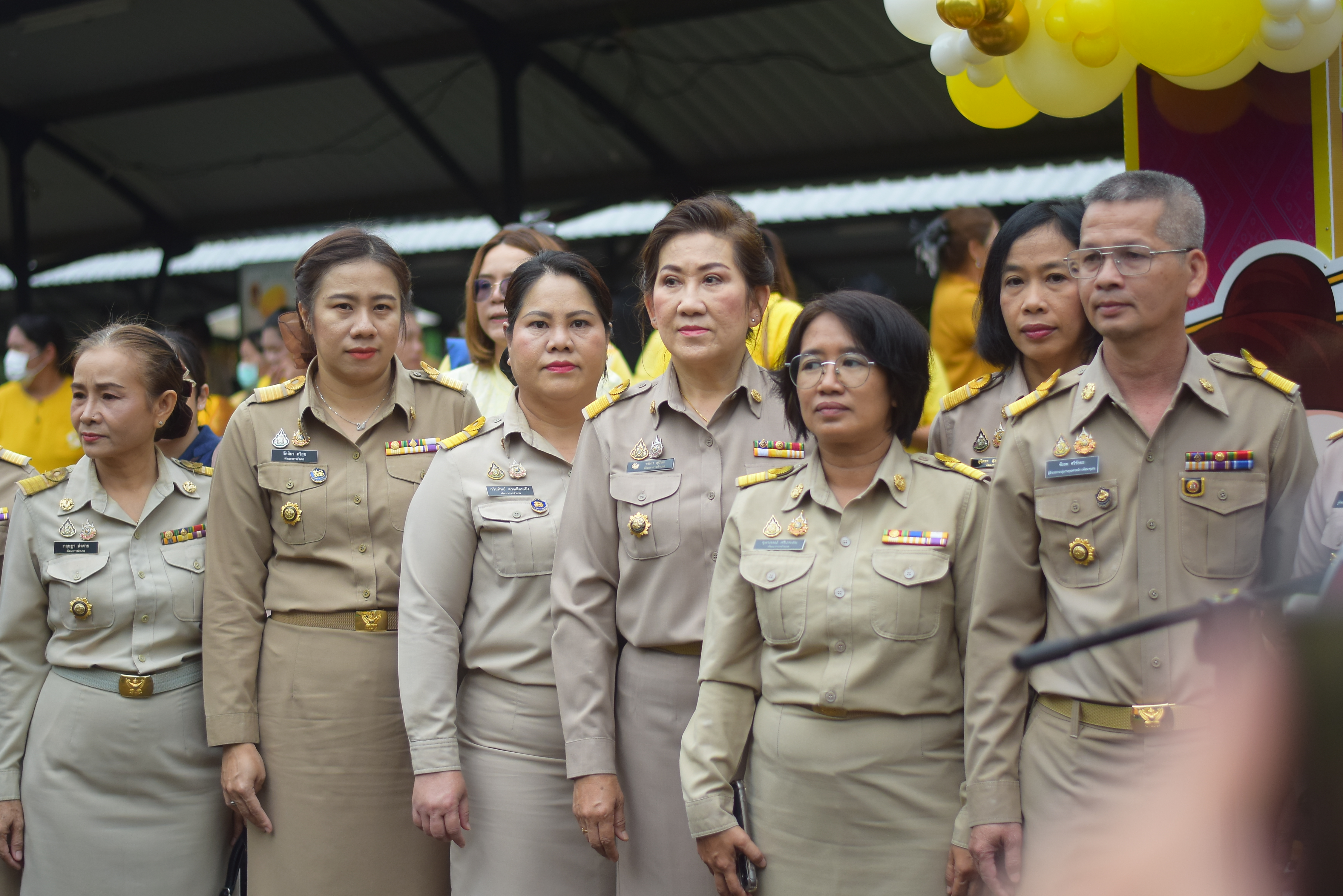 (#)สร้างสรรค์ชุมชน คนพช.น่าน(#) ผู้ว่าฯ น่าน เปิดงาน “กาดม่วนเมือง ศาลากลาง” เสริมเศรษฐกิจฐานราก ช่วยเหลือเกษตรกรและผู้ประกอบการในชุมชน