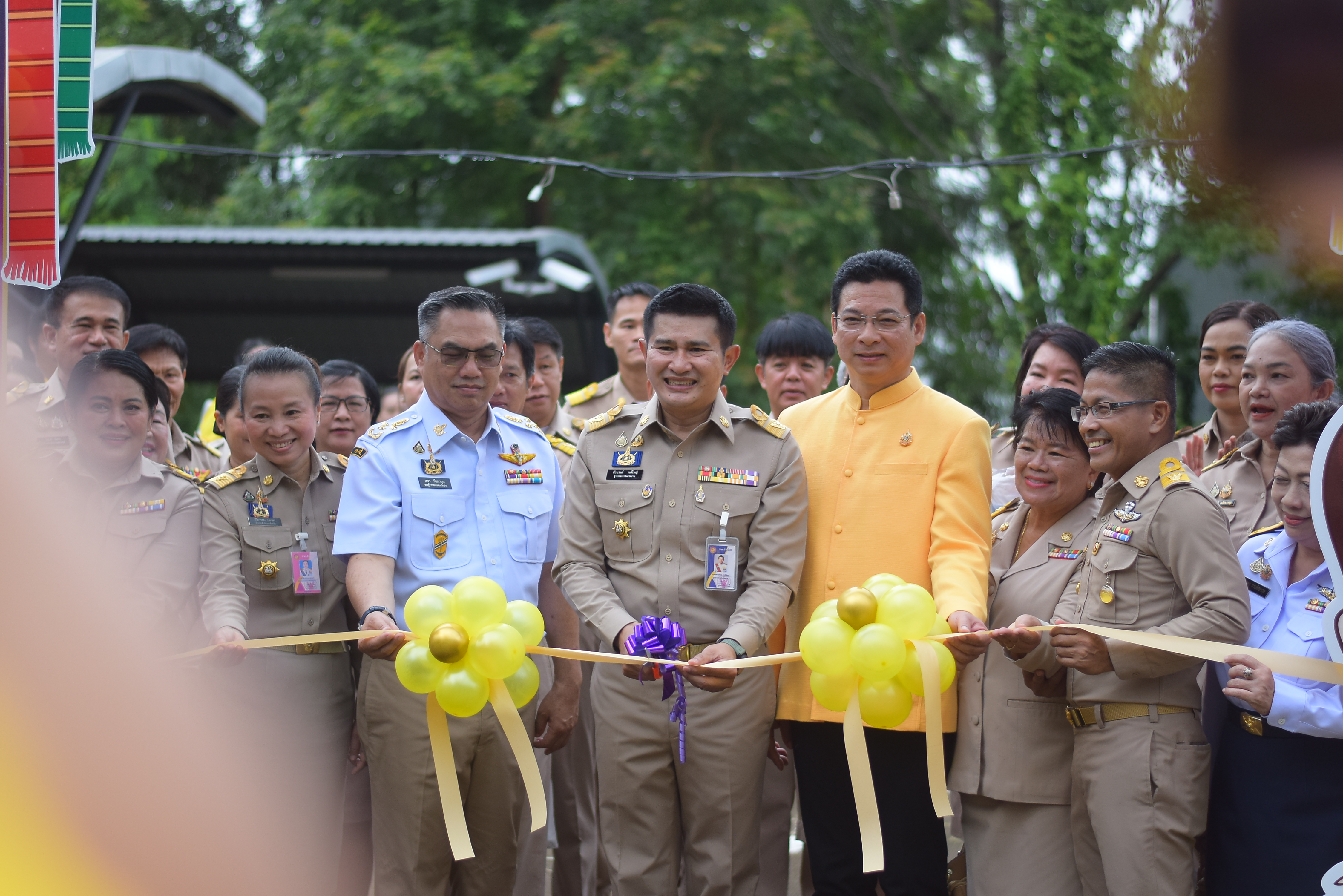 (#)สร้างสรรค์ชุมชน คนพช.น่าน(#) ผู้ว่าฯ น่าน เปิดงาน “กาดม่วนเมือง ศาลากลาง” เสริมเศรษฐกิจฐานราก ช่วยเหลือเกษตรกรและผู้ประกอบการในชุมชน