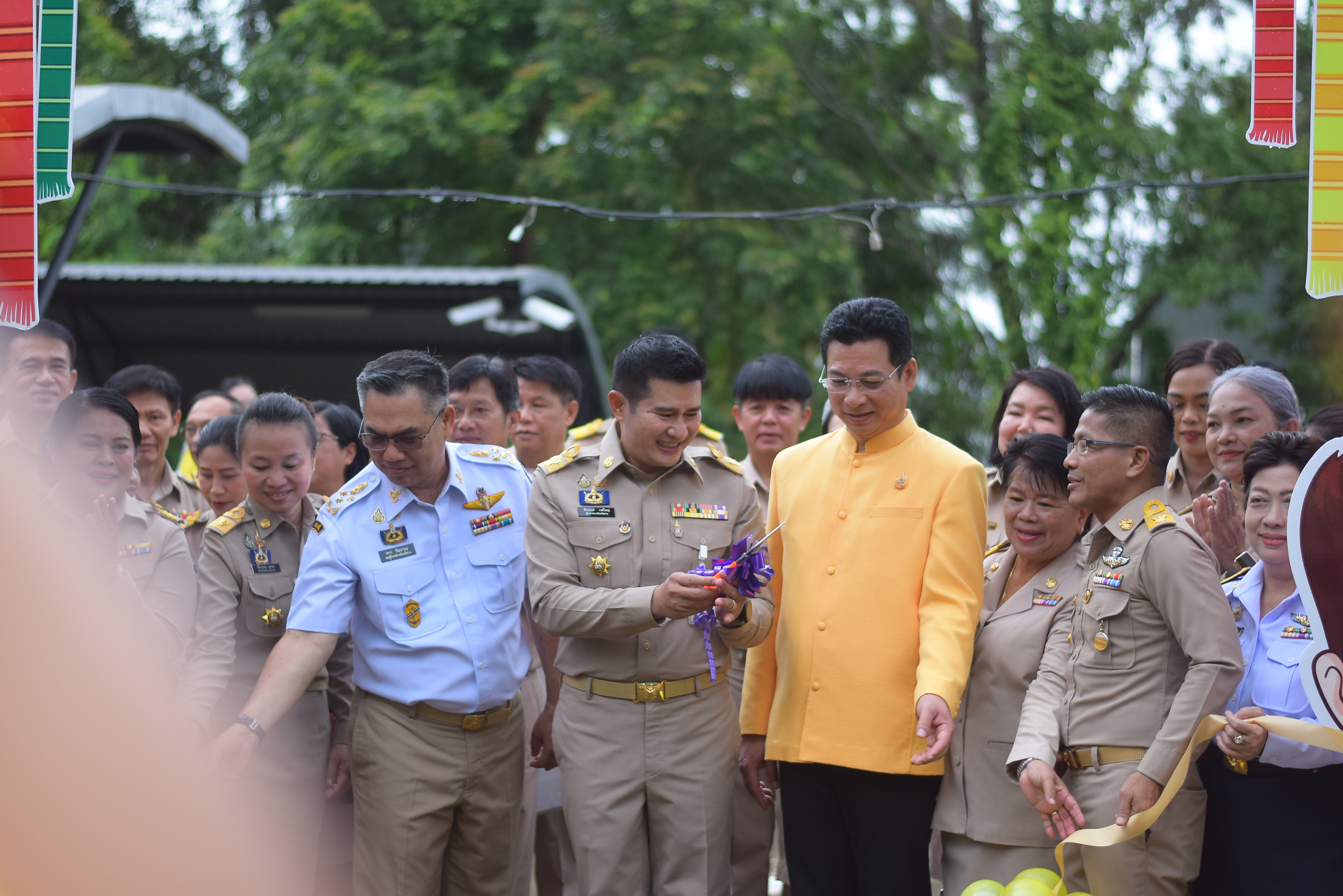 (#)สร้างสรรค์ชุมชน คนพช.น่าน(#) ผู้ว่าฯ น่าน เปิดงาน “กาดม่วนเมือง ศาลากลาง” เสริมเศรษฐกิจฐานราก ช่วยเหลือเกษตรกรและผู้ประกอบการในชุมชน