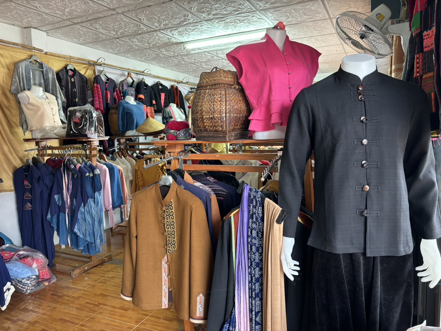 (#)สร้างสรรค์ชุมชน คนพช.น่าน(#) พช.น่าน ติดตามสนับสนุนการดำเนินงานกองทุนพัฒนาบทบาทสตรี จังหวัดน่าน