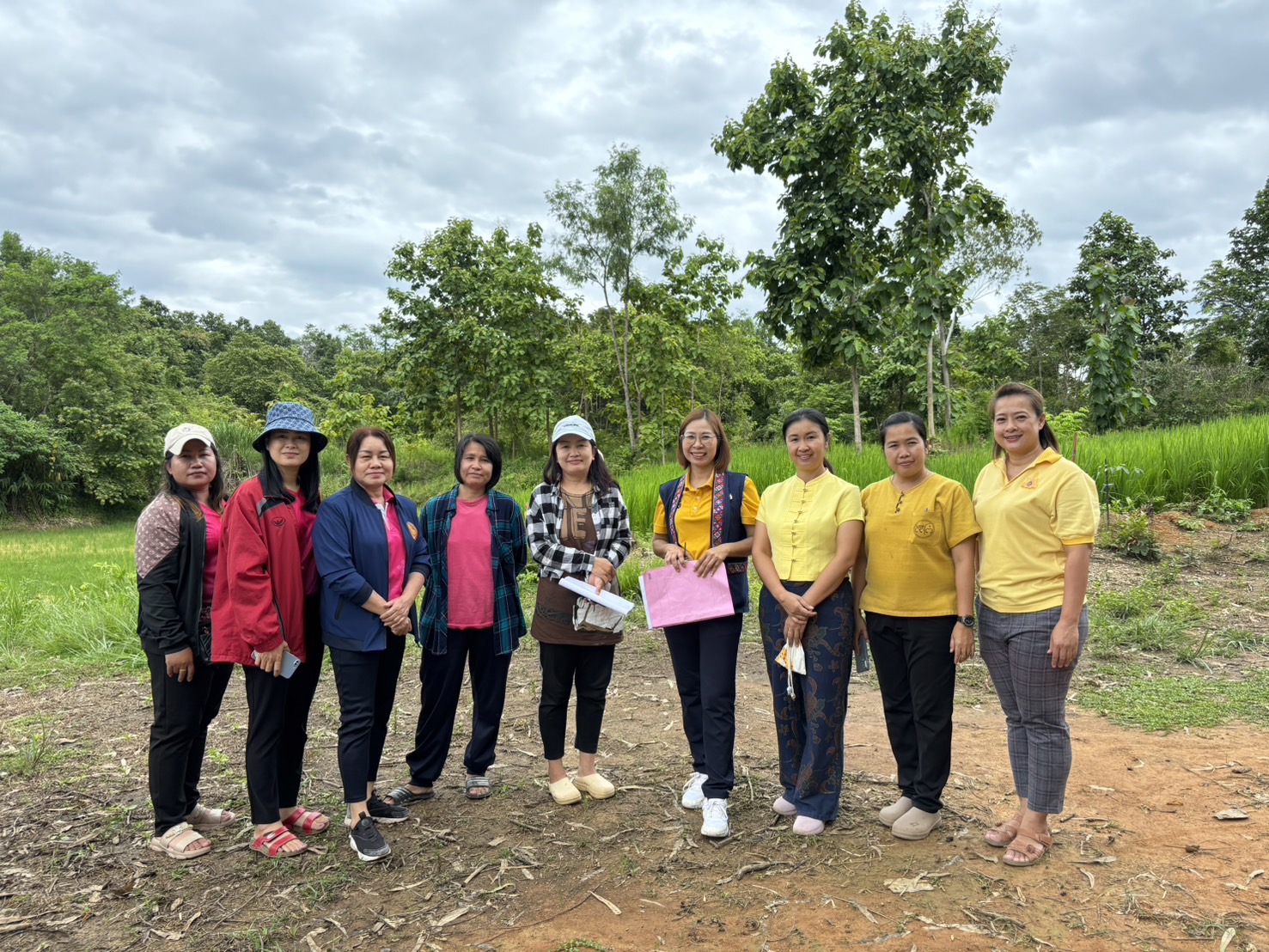 (#)สร้างสรรค์ชุมชน คนพช.น่าน(#) พช.น่าน ติดตามสนับสนุนการดำเนินงานกองทุนพัฒนาบทบาทสตรี จังหวัดน่าน