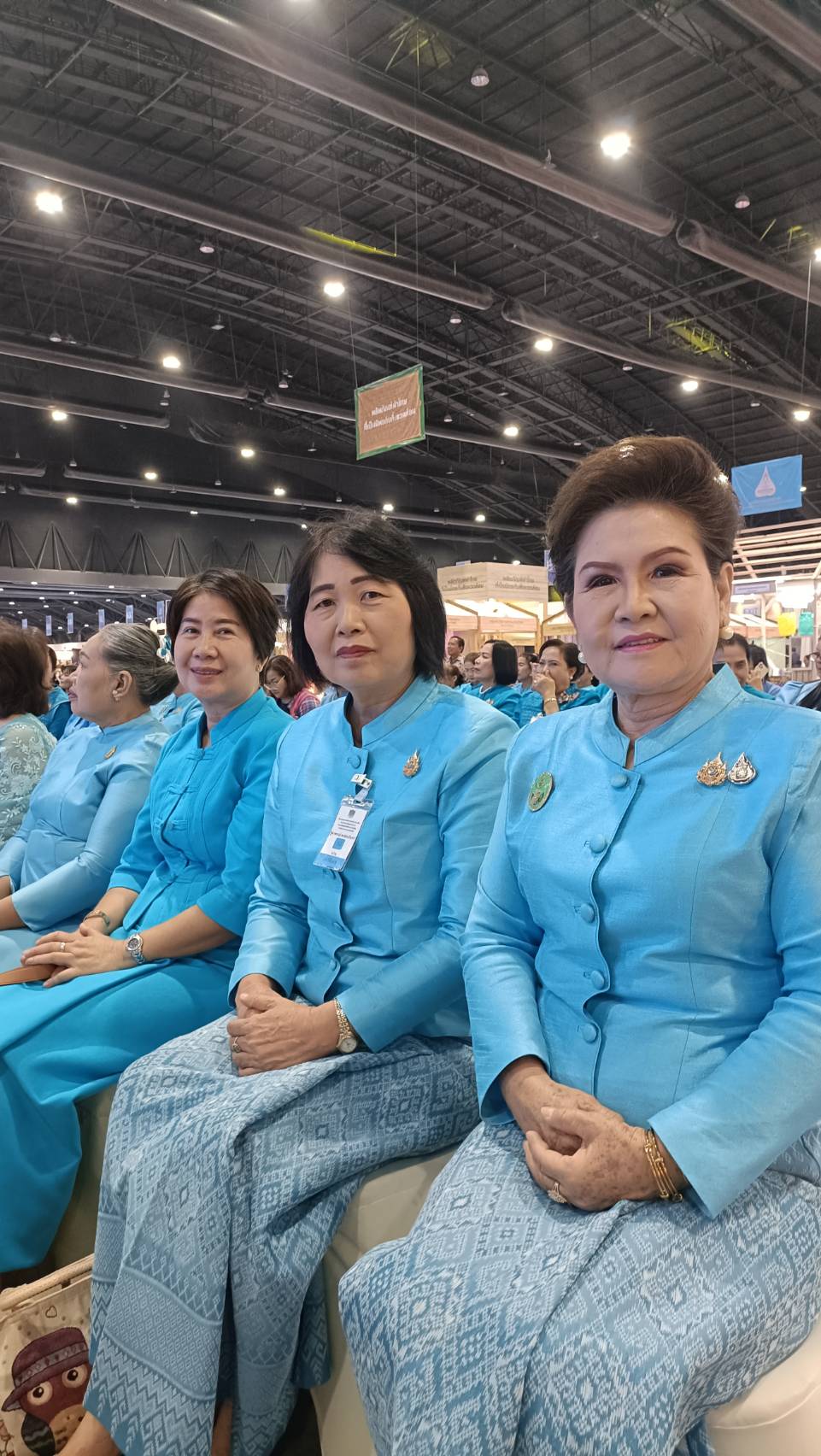 (#)สร้างสรรค์ชุมชน คนพช.น่าน(#) พช.น่าน เข้าร่วมกิจกรรมมอบโล่รางวัลให้แก่สตรีดีเด่นในการสนับสนุนการขับเคลื่อนนโยบายและภารกิจสำคัญกระทรวงมหาดไทย ประจำปี 2567