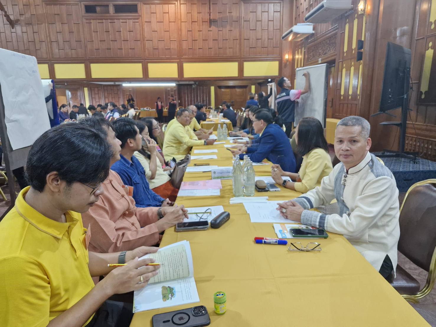 (#)สร้างสรรค์ชุมชน คน พช.น่าน (#) พช.น่าน ร่วมประชุมเชิงปฏิบัติการเพิ่มประสิทธิภาพเครือข่ายพลเมืองคุณภาพ ที่ จ.เชียงใหม่