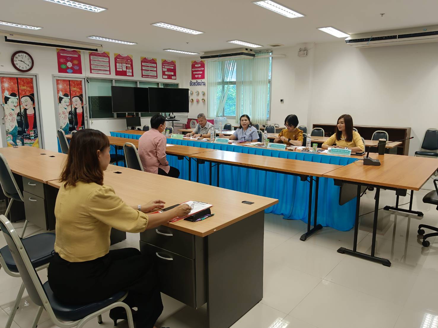 (#)สร้างสรรค์ชุมชน คนพช.น่าน(#) จังหวัดน่าน ดำเนินการสอบสัมภาษณ์ ในการคัดเลือกบุคคลเพื่อแต่งตั้งเป็นอาสาพัฒนา (อสพ.) รุ่น 76