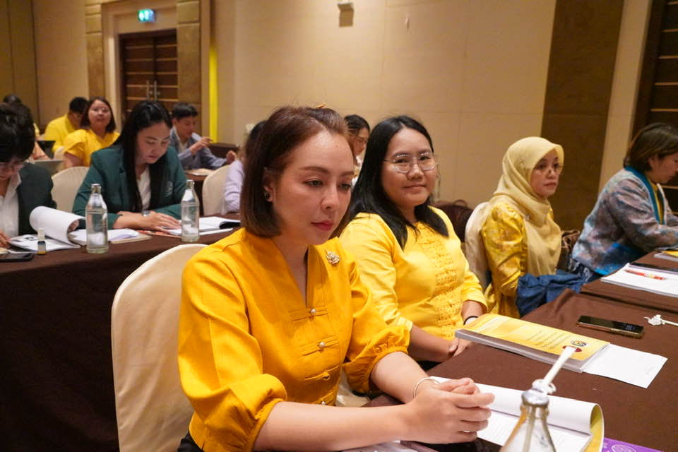 (#)สร้างสรรค์ชุมชน คนพช.น่าน(#) พช.น่าน นำวิสาหกิจชุมชนชีววิถีร่วมประชุมเชิงปฏิบัติการเพิ่มประสิทธิภาพการบริหารจัดการ และพัฒนามาตรฐานสถาบันส่งเสริมความรู้ภูมิปัญญา (OTOP Academy)