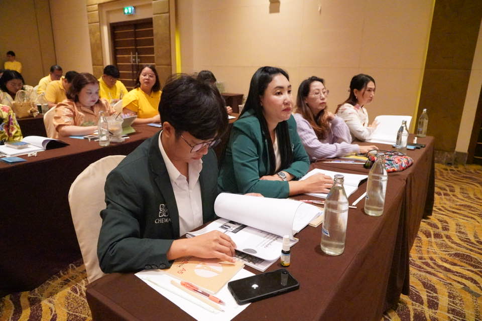 (#)สร้างสรรค์ชุมชน คนพช.น่าน(#) พช.น่าน นำวิสาหกิจชุมชนชีววิถีร่วมประชุมเชิงปฏิบัติการเพิ่มประสิทธิภาพการบริหารจัดการ และพัฒนามาตรฐานสถาบันส่งเสริมความรู้ภูมิปัญญา (OTOP Academy)