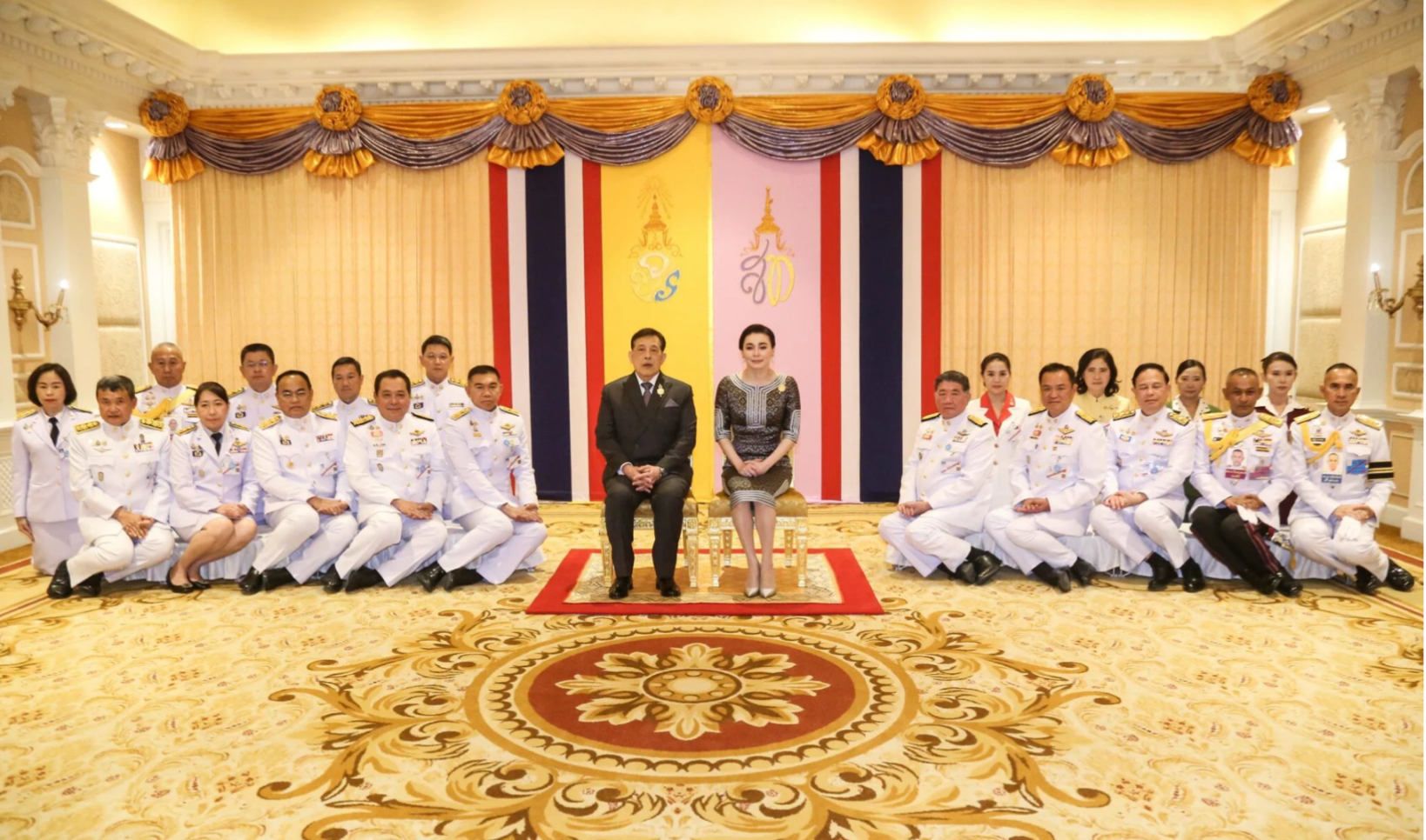 (#)สร้างสรรค์ชุมชน คนพช.น่าน(#) ผู้ว่าราชการจังหวัดน่าน นำต้นกล้ากองทุนแม่ของแผ่นดิน เฝ้ารับเสด็จฯ พระบาทสมเด็จพระเจ้าอยู่หัว และสมเด็จพระนางเจ้าฯ พระบรมราชินี และเข้าเฝ้าฯ รับพระราชทานเงินพระราชทานขวัญถุงกองทุนแม่ของแผ่นดิน ในงานมหกรรมกองทุนแม่ของแผ่นดิน ประจำปี 2567