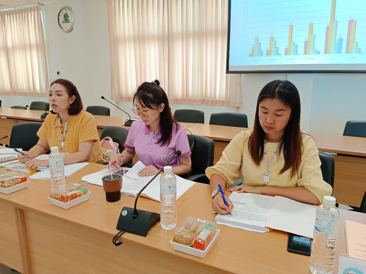 (#)สร้างสรรค์ชุมชน คน พช.น่าน (#) จังหวัดน่าน ประชุมโครงการคัดสรรสุดยอดหนึ่งตำบลหนึ่งผลิตภัณฑ์ไทย ปี พ.ศ. 2567