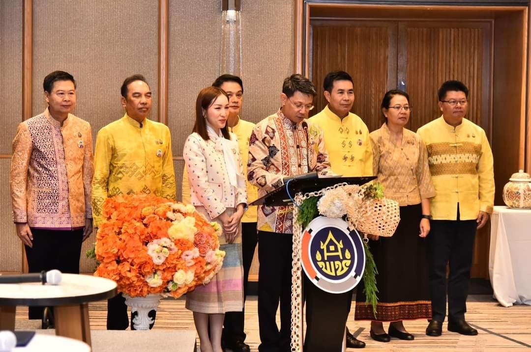 (#)สร้างสรรค์ชุมชน คน พช.น่าน (#) พช.น่าน ร่วมเปิดการประกวดผ้าลายพระราชทาน “ผ้าลายสิริวชิราภรณ์” และงานหัตถกรรม ภาคเหนือ น้อมนำพระดำริ “เจ้าฟ้าสิริวัณณรีฯ” พัฒนาศักยภาพประชาชนอย่างต่อเนื่องเพื่อประเทศชาติมั่นคง ประชาชนมีความสุขอย่างยั่งยืน