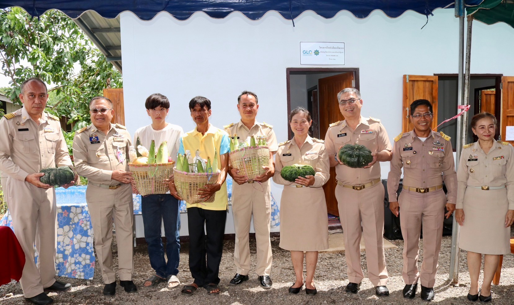 (#)สร้างสรรค์ชุมชน คนพช.น่าน(#) พช.น่าน จัดพิธีมอบบ้านโครงการบ้านห่วงใยจากใจสำนักงานสลากกินแบ่งรัฐบาล (GLO) ประจำปี 2566