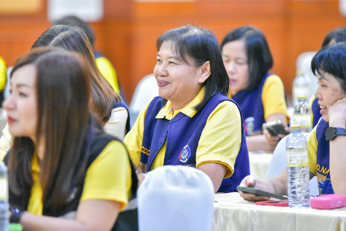 (#)สร้างสรรค์ชุมชน คนพช.น่าน(#) พช.น่าน ร่วมโครงการประชุมเชิงปฏิบัติการตรวจติดตามผลการดาเนินงานของหน่วยรับตรวจรายไตรมาส ไตรมาสที่ 4 เขตตรวจราชการที่ 16 กลุ่มจังหวัดภาคเหนือตอนบน 2 (วันที่1)