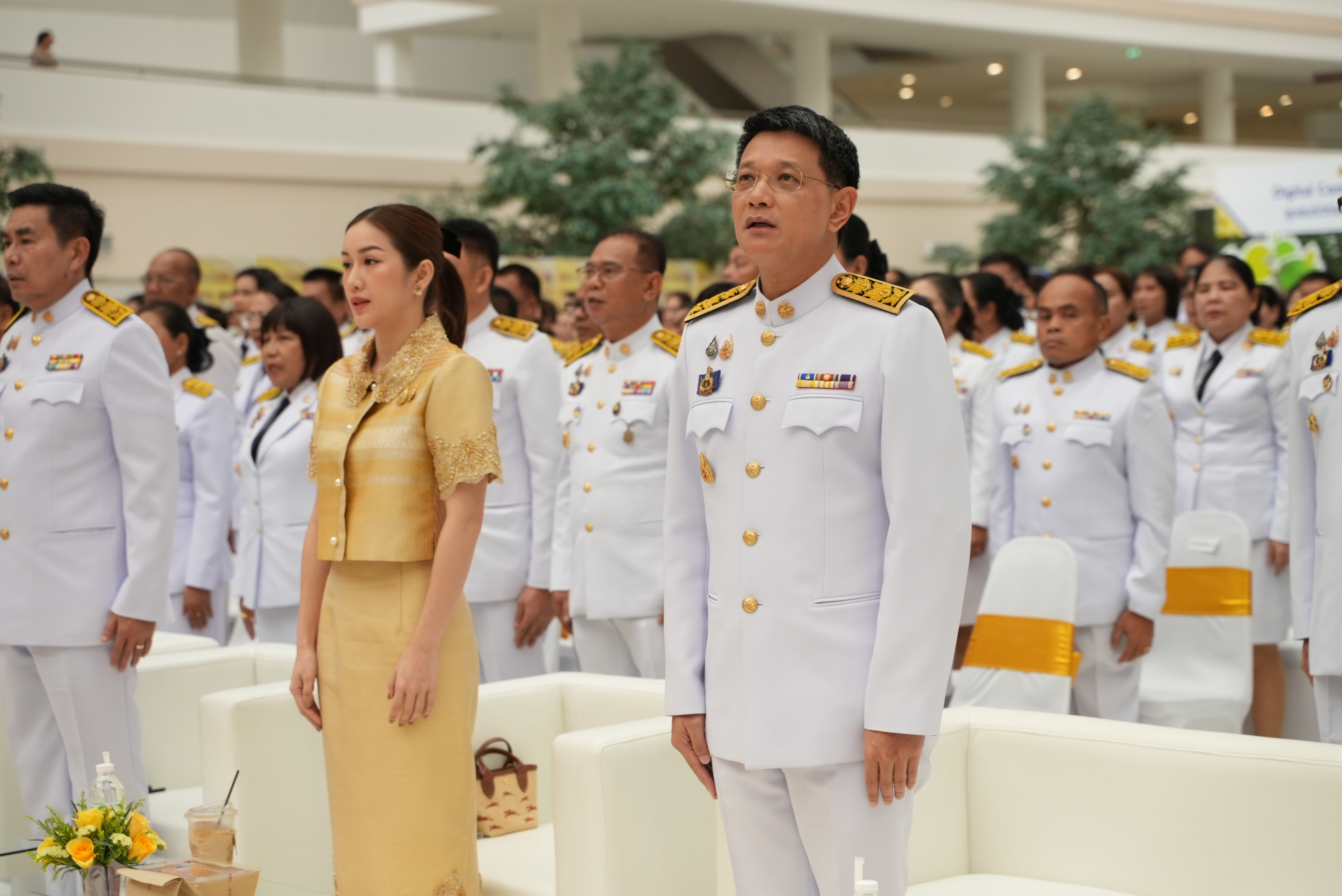 #สร้างสรรค์ชุมชน คนพช.น่าน# ผู้ว่าราชการจังหวัดน่าน เข้ารับรางวัลการขับเคลื่อนหมู่บ้านป้องกันและแก้ไขปัญหายาเสพติดโดยกองทุนแม่ของแผ่นดิน จากปลัดกระทรวงมหาดไทย ในงาน “วันพัฒนาชุมชน” CD Day 2024