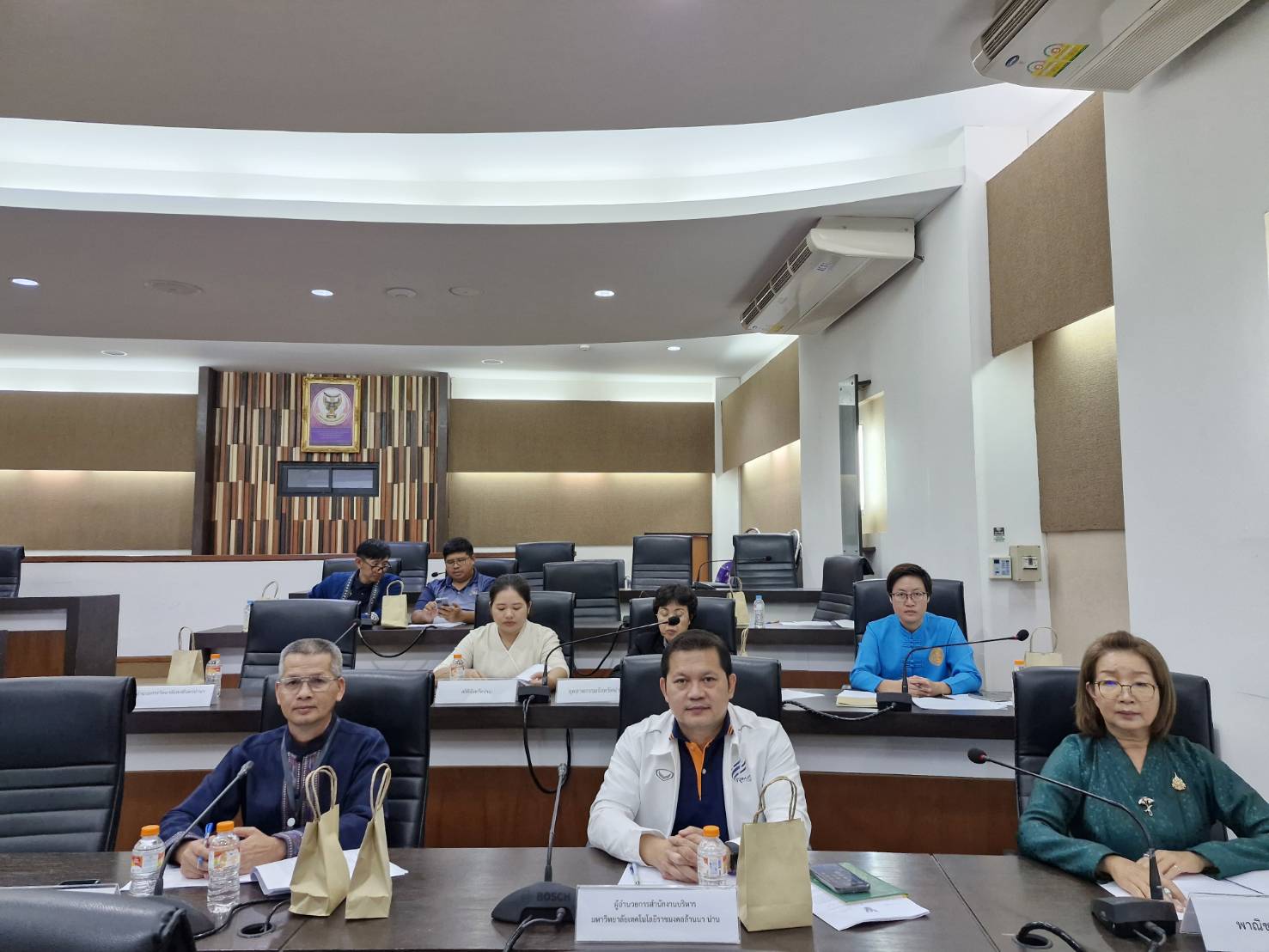 (#)สร้างสรรค์ชุมชน คนพช.น่าน(#) พช.น่าน ร่วมประชุมการจัดทำใบสมัครและรวบรวมข้อมูลเพื่อสมัครสมาชิกเครือข่ายเมืองสร้างสรรค์ด้านหัตถกรรมและศิลปะพื้นบ้านขององค์การยูเนสโก