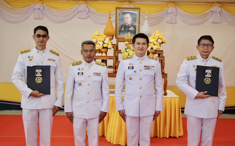 (#)สร้างสรรค์ชุมชน คนพช.น่าน(#) พช.น่าน ร่วมพิธีมอบเครื่องหมาย “รักษาดินแดนยิ่งชีพ”เพื่อเป็นการยกย่องและเชิดชูเกียรติในฐานะเป็นผู้ทำคุณประโยชน์ต่อประเทศชาติเป็นส่วนรวม