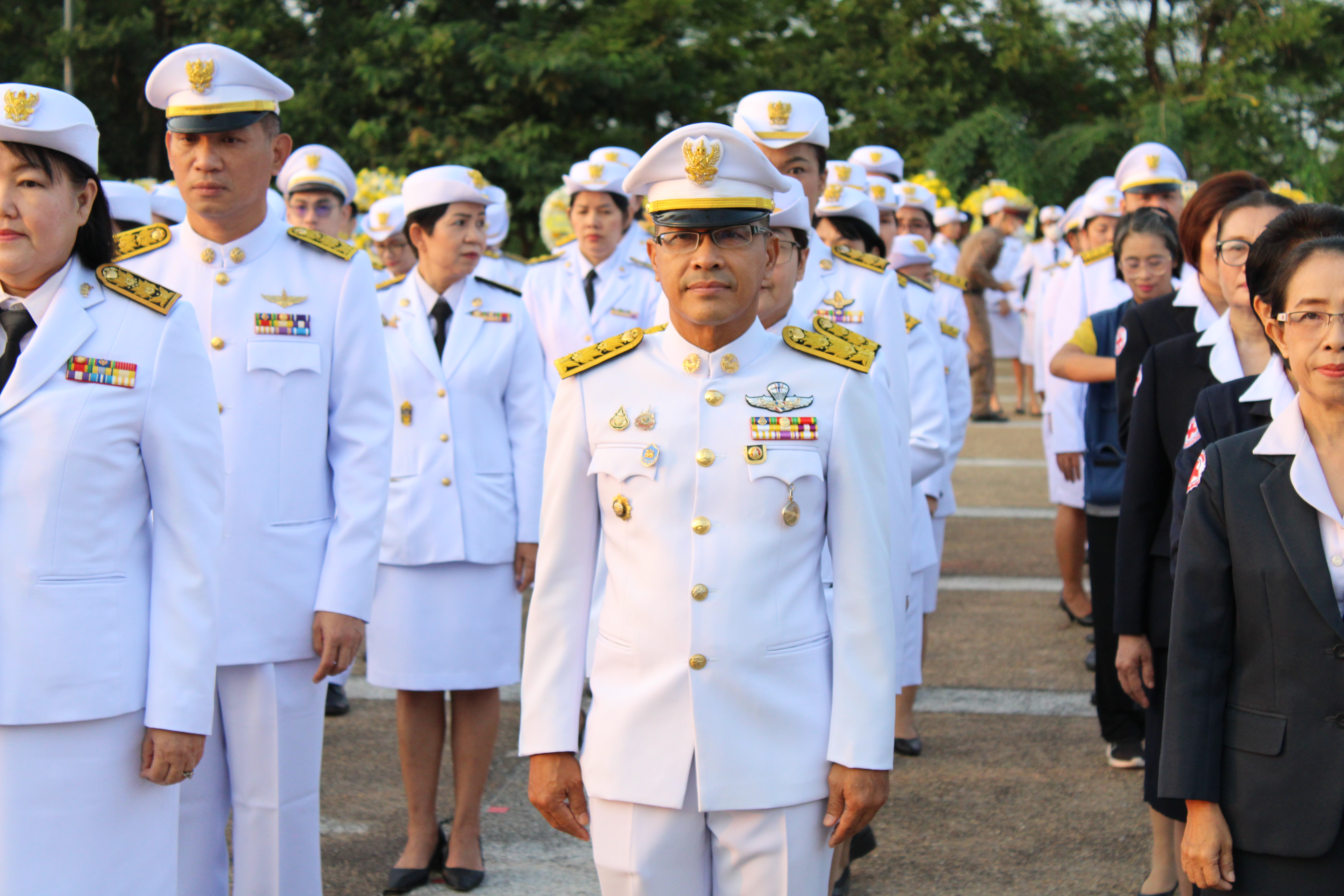 (#)สร้างสรรค์ชุมชน คนพช.น่าน(#) พช.น่าน ร่วมประกอบพิธีวางพวงมาลา เนื่องในวันนวมินทรมหาราช พระบาทสมเด็จพระบรมชนกาธิเบศร มหาภูมิพลอดุลยเดชมหาราช บรมนาถบพิตร