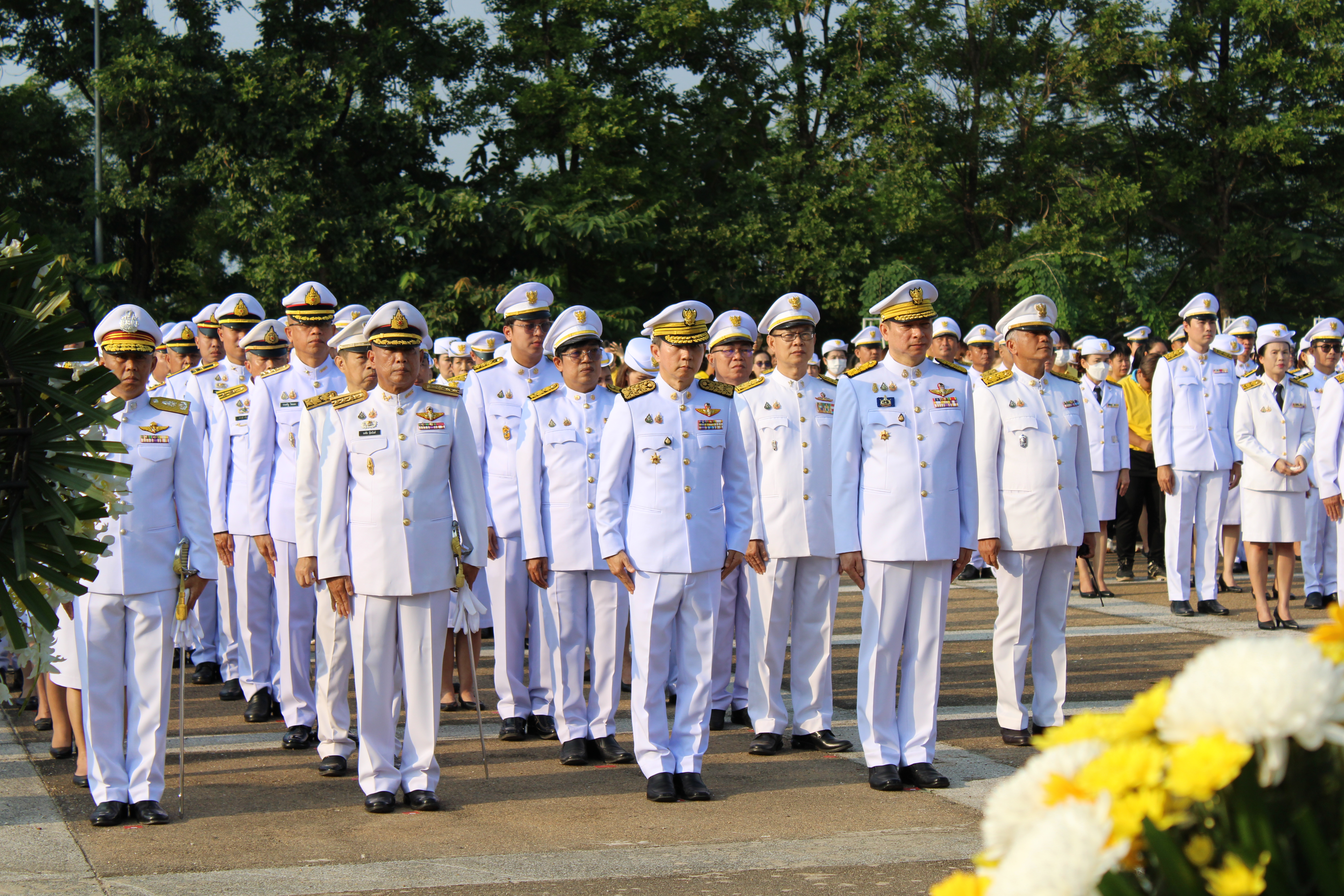 (#)สร้างสรรค์ชุมชน คนพช.น่าน(#) พช.น่าน ร่วมประกอบพิธีวางพวงมาลา เนื่องในวันนวมินทรมหาราช พระบาทสมเด็จพระบรมชนกาธิเบศร มหาภูมิพลอดุลยเดชมหาราช บรมนาถบพิตร