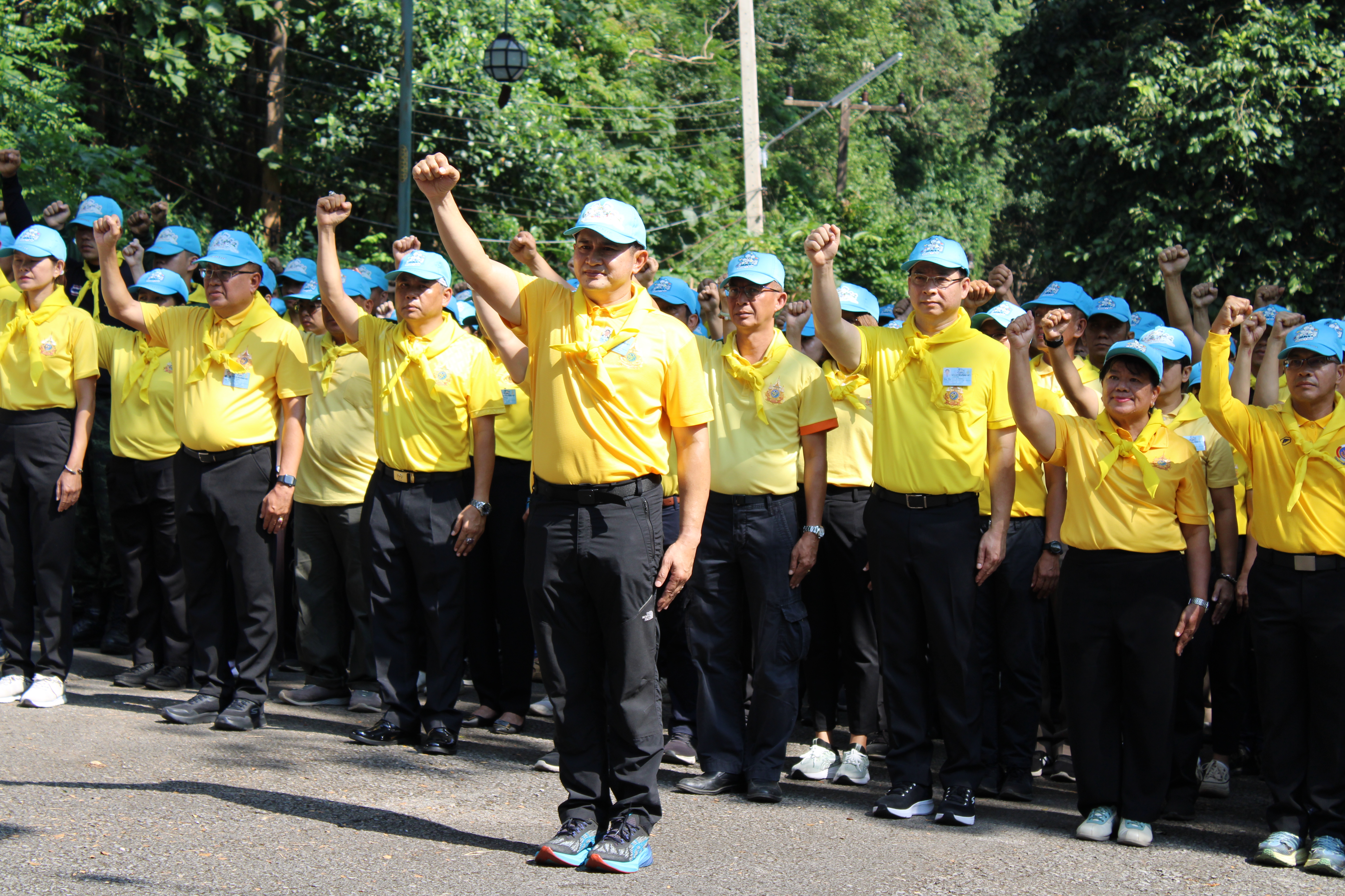 (#)สร้างสรรค์ชุมชน คนพช.น่าน(#) พช.น่าน ร่วมกิจกรรมจิตอาสาพัฒนา เนื่องในวันคล้ายวันสวรรคตของพระบาทสมเด็จพระบรมชนกาธิเบศร มหาภูมิพลอดุลยเดชมหาราช บรมราชบพิตร