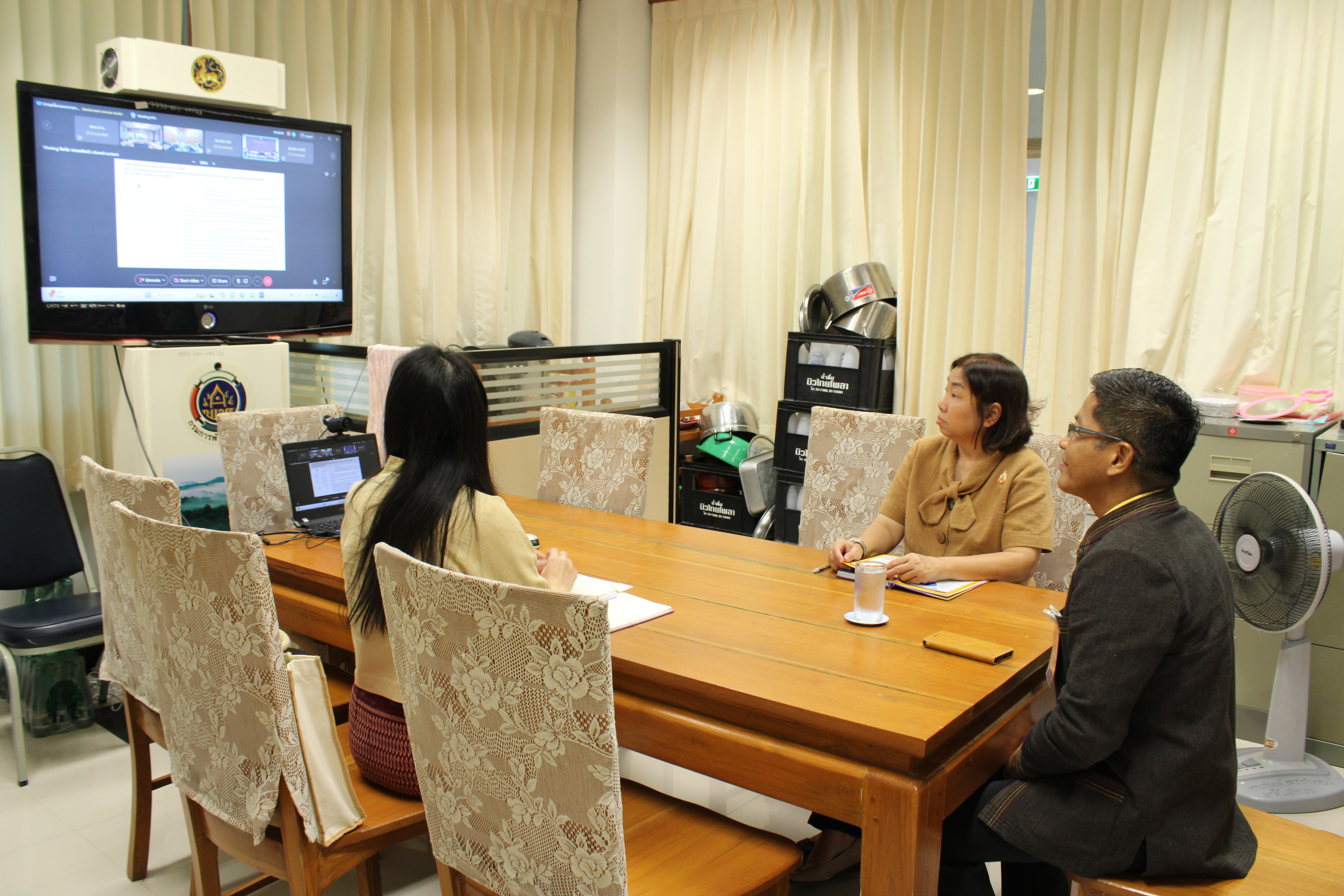 (#)สร้างสรรค์ชุมชน คนพช.น่าน(#) พช.น่าน ร่วมประชุมชี้แจงแนวทางการขับเคลื่อน การกำกับติดตามและประเมินผล แผนปฏิบัติการป้องกันปราบปราม และแก้ไขปัญหายาเสพติด ระดับจังหวัด ประจำปีงบประมาณ พ.ศ. 2568