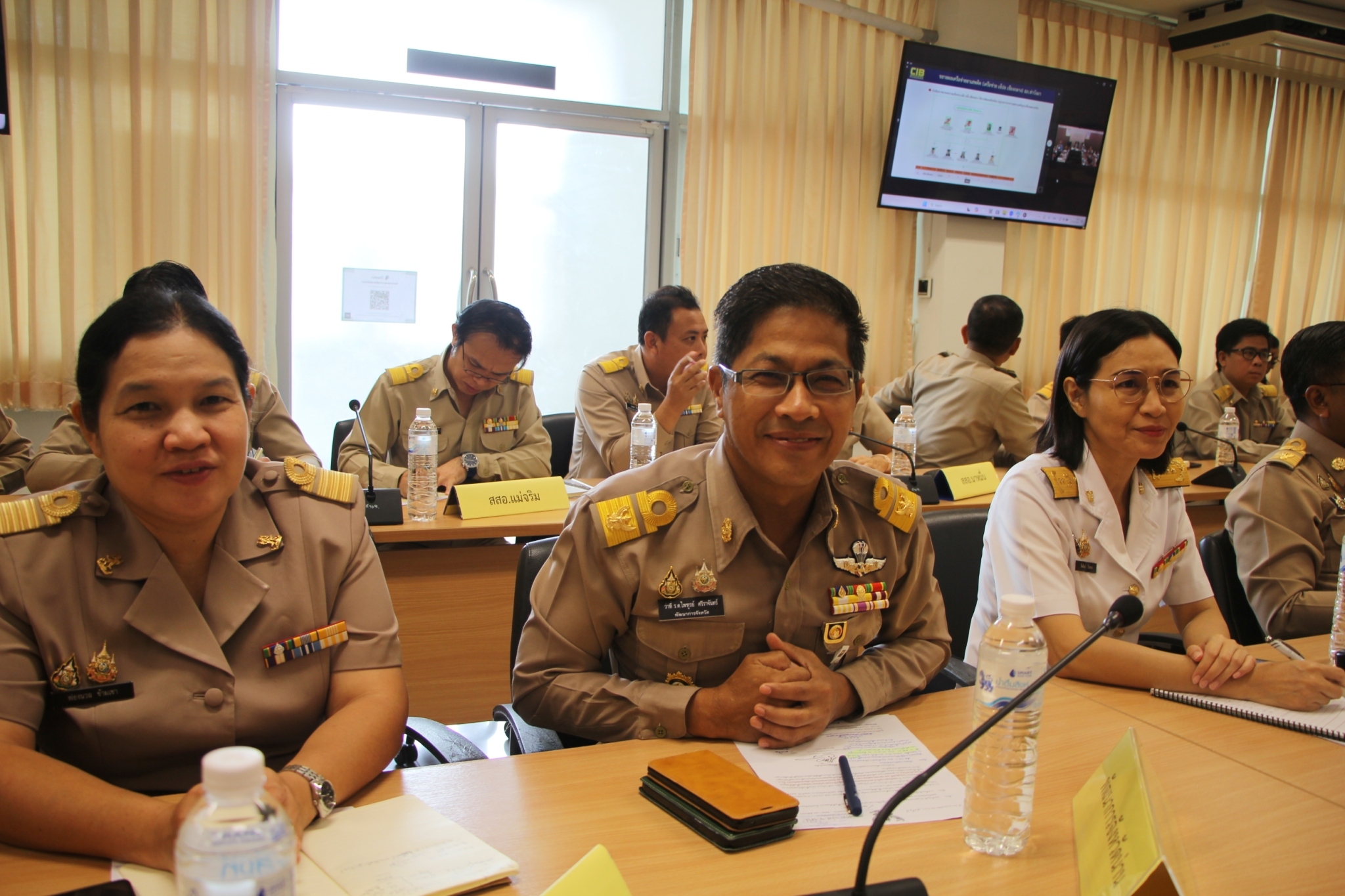 (#)สร้างสรรค์ชุมชน คนพช.น่าน(#) พช.น่าน ร่วมประชุมสรุปผลการปฏิบัติงานตามโครงการพัฒนาพื้นที่ต้นแบบ จังหวัดร้อยเอ็ดและจังหวัดน่าน ประจำปี 2567