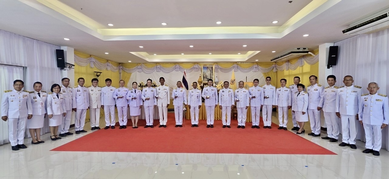 (#) สร้างสรรค์ชุมชน คนพช.น่าน(#) พช.น่าน ร่วมพิธีมอบเข็มเครื่องหมายกรรมการมูลนิธิราชประชานุเคราะห์ประจำจังหวัดเนื่องในโอกาสครบ 60 ปี วันพระราชทานกำเนิดมูลนิธิราชประชานุเคราะห์ ในพระบรมราชูปถัมถัมภ์