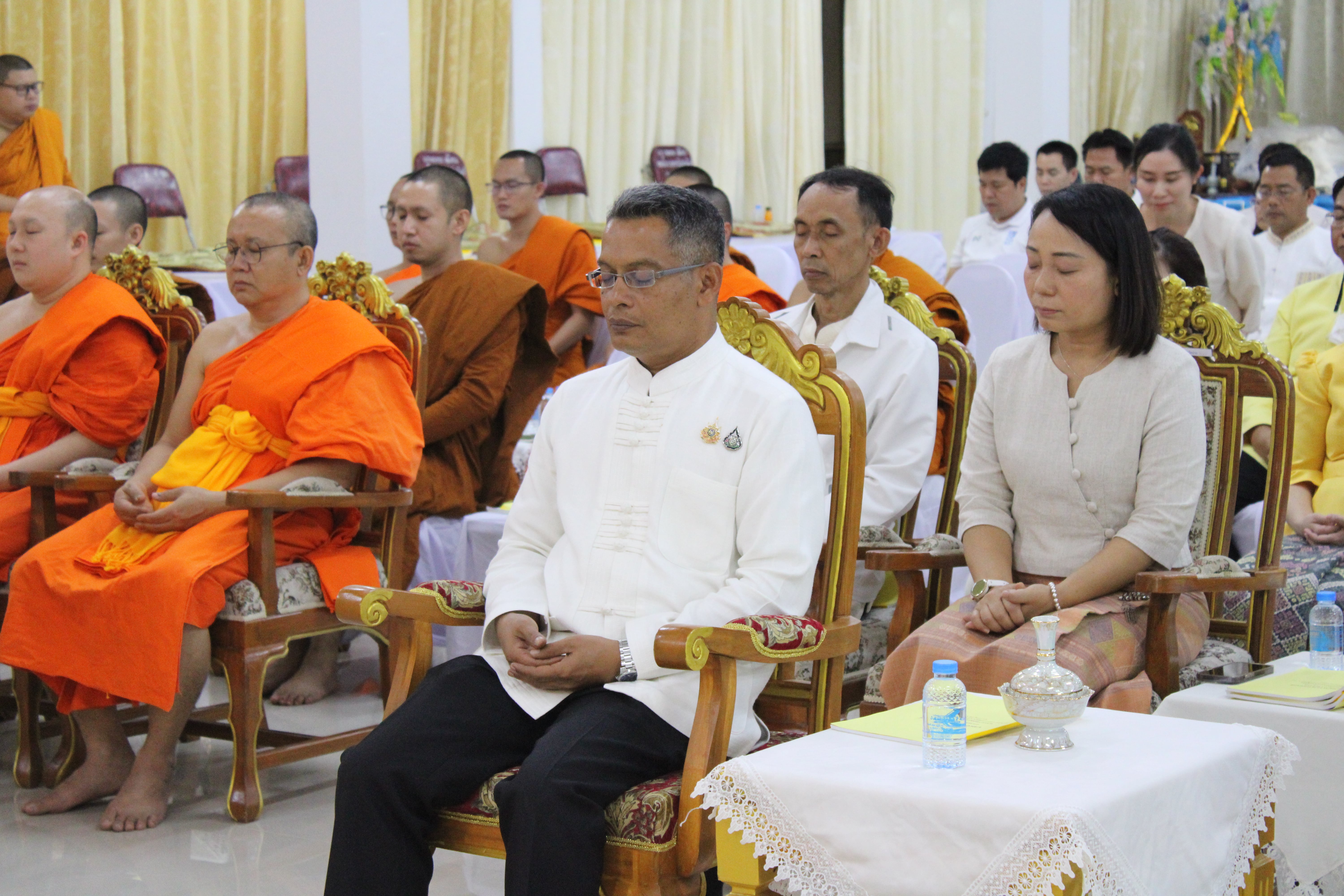 (#) สร้างสรรค์ชุมชน คนพช.น่าน(#)พช.น่าน ร่วมพิธีเจริญพระพุทธมนต์เฉลิมพระเกียรติ ถวายพระพรชัยมงคลแด่ พระบาทสมเด็จพระเจ้าอยู่หัว เนื่องในโอกาสวันเฉลิมพระชนมพรรษา 6 รอบ 28 กรกฎาคม 2567